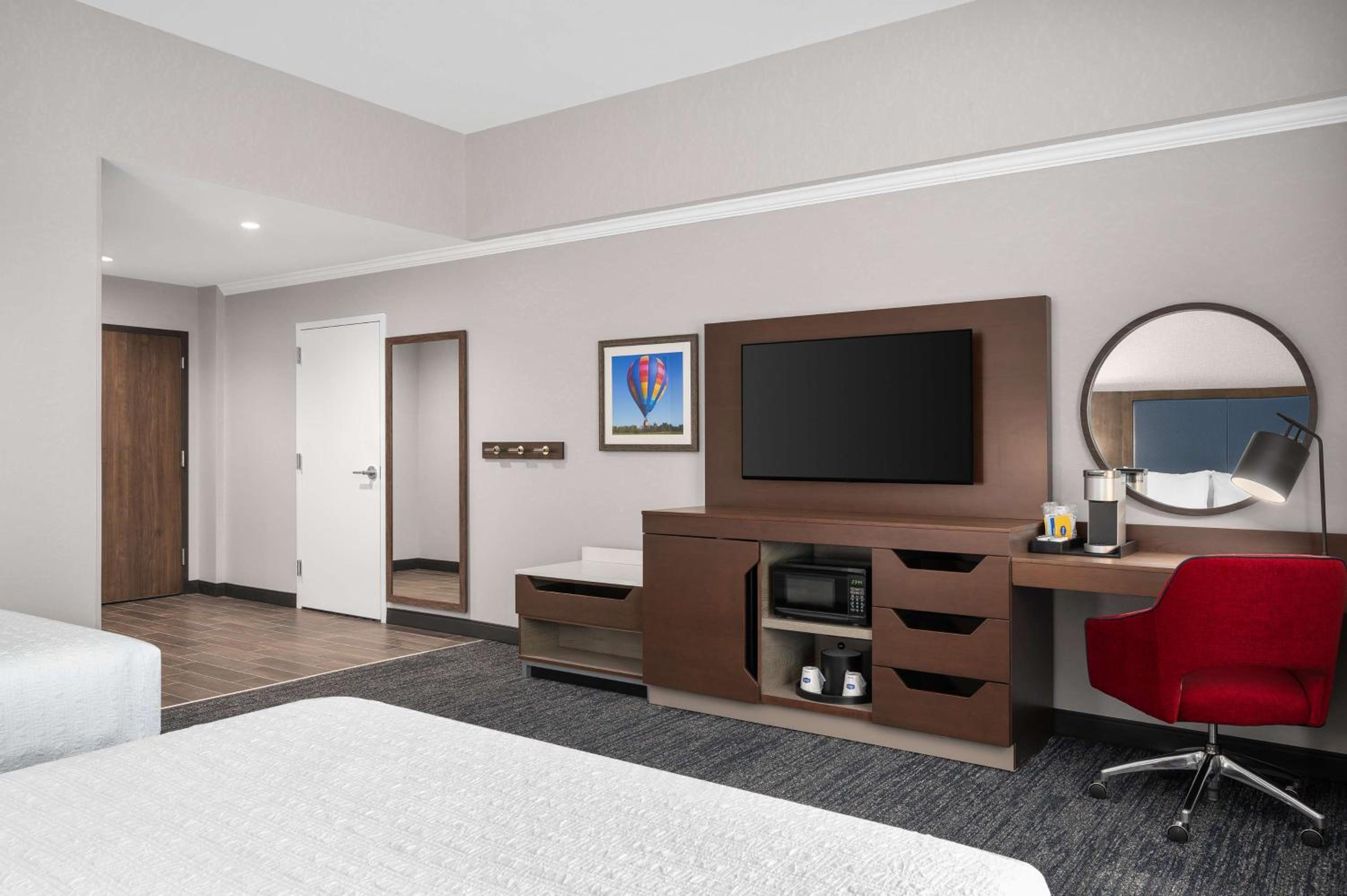 Queen Room with Two Queen Beds - Photo 1