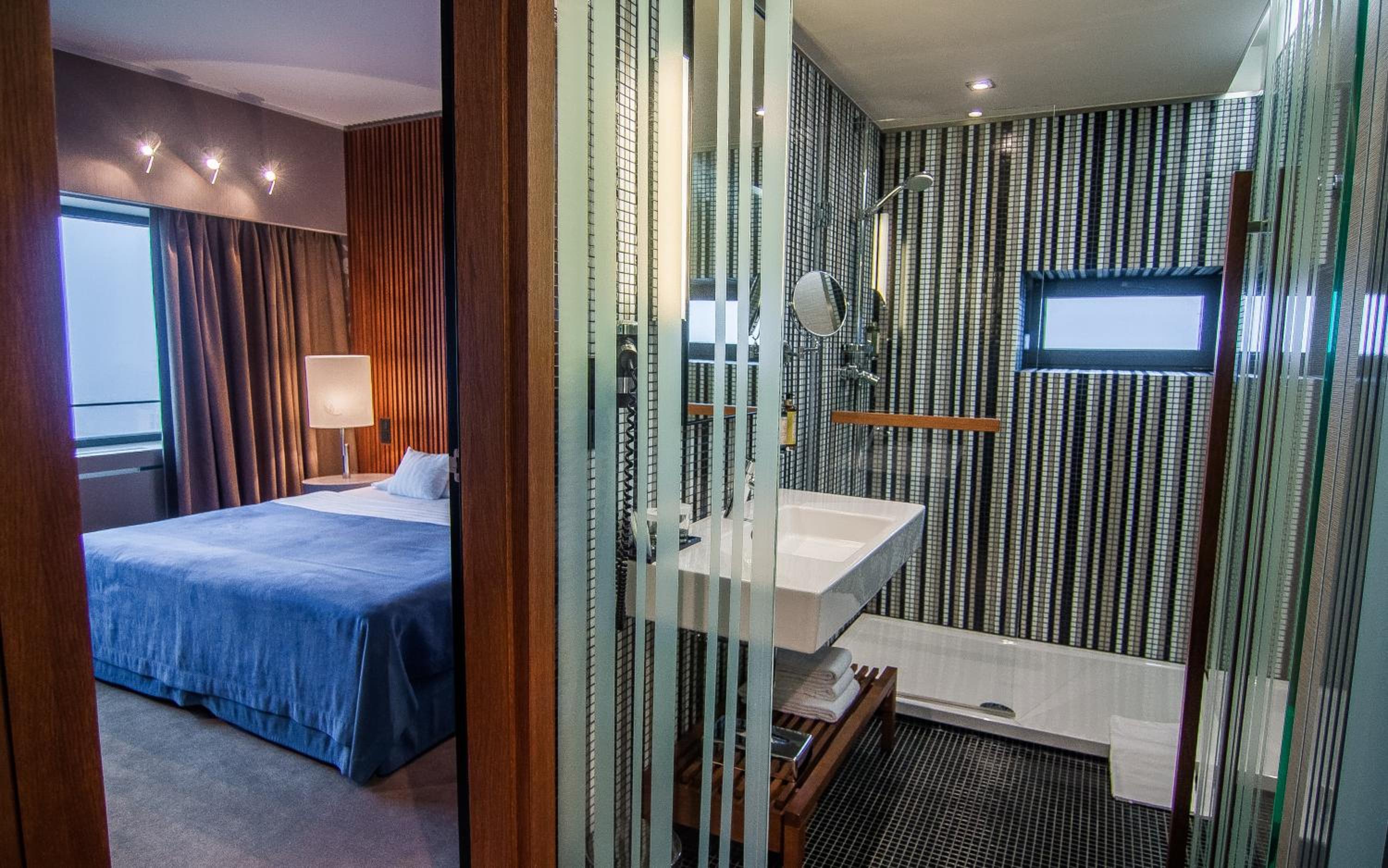 Deluxe Room - Photo 3
