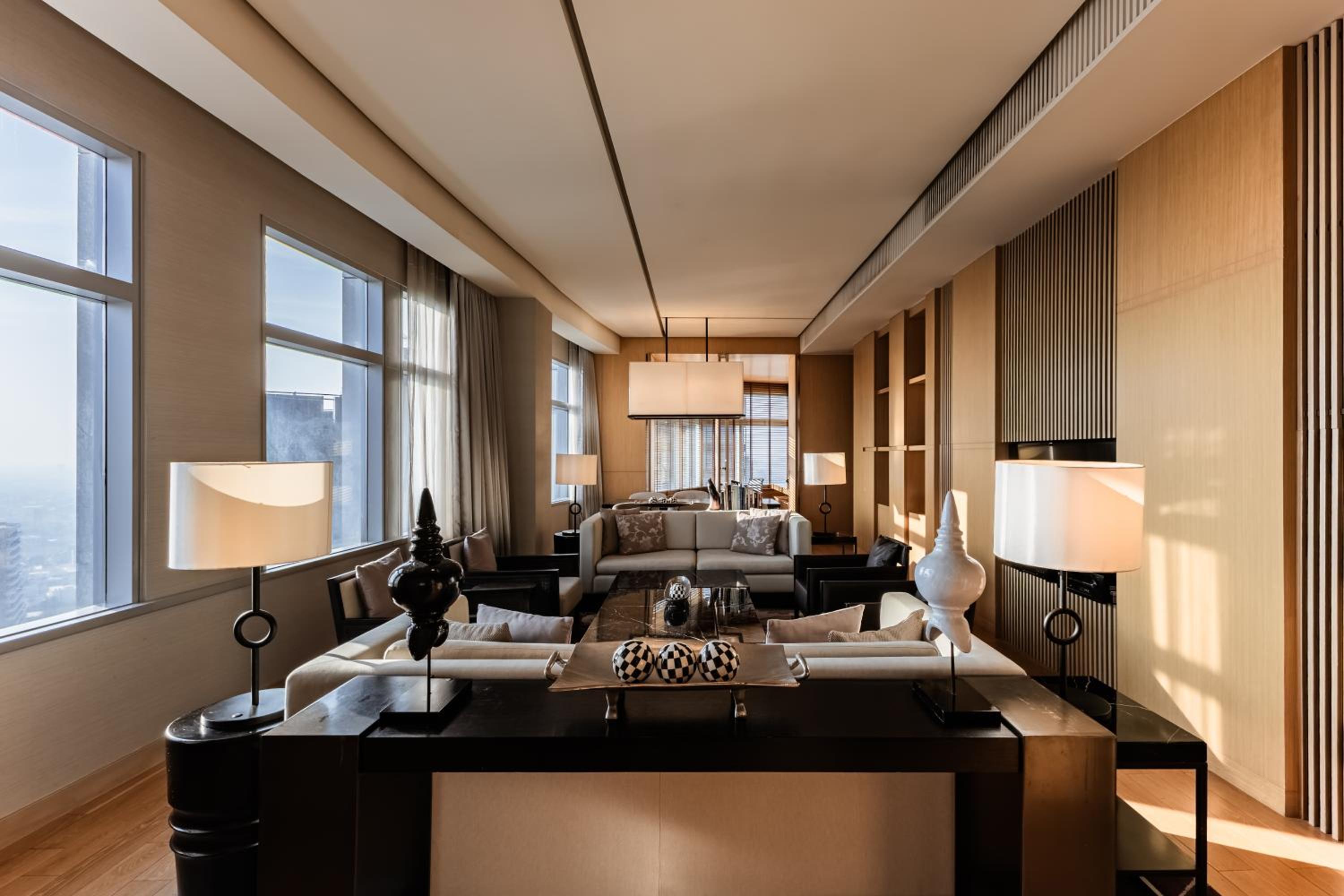 Two-Bedroom Presidential Suite - High Floor/Executive Lounge Access