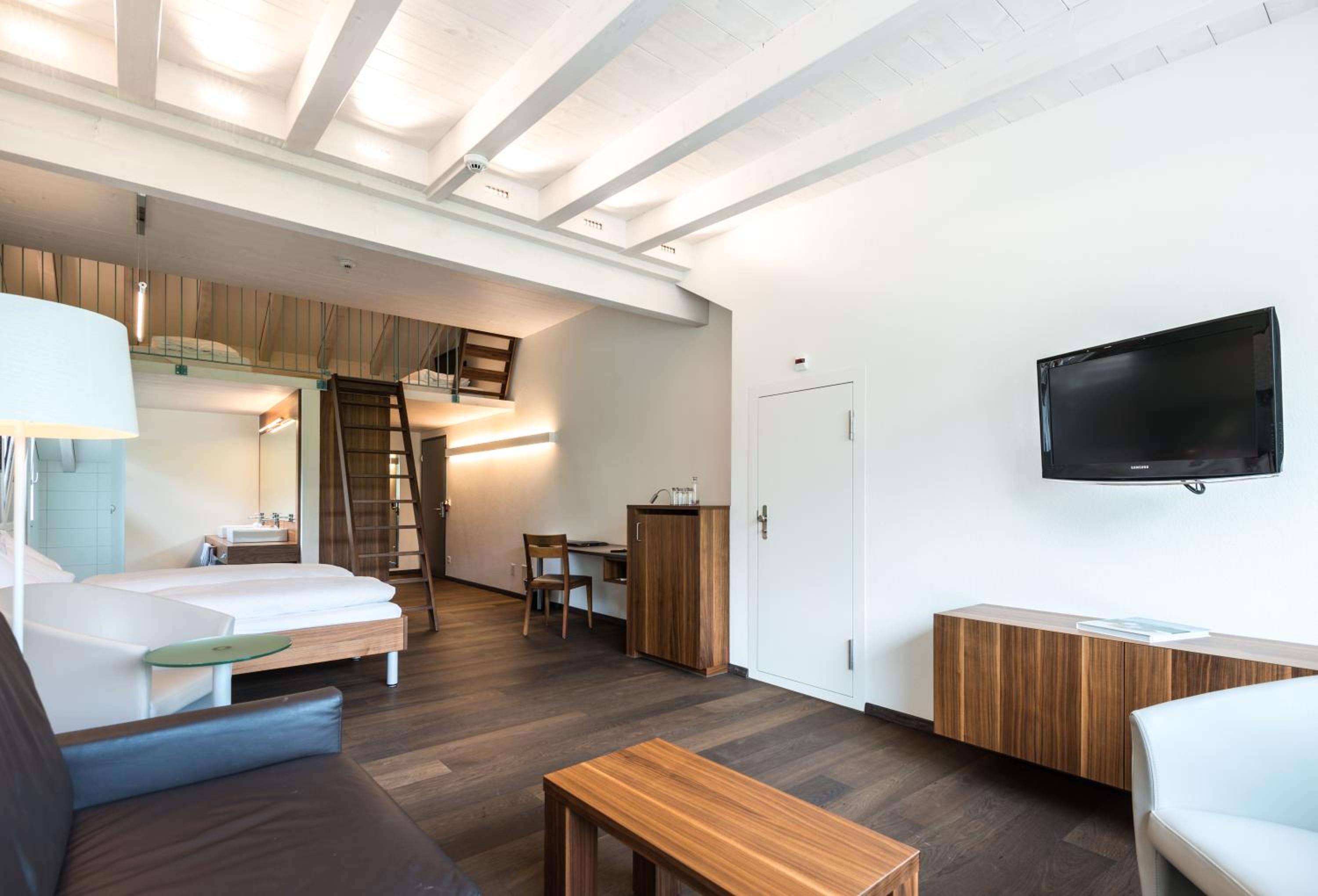 Family Suite with Lake View and Village View - Photo 4