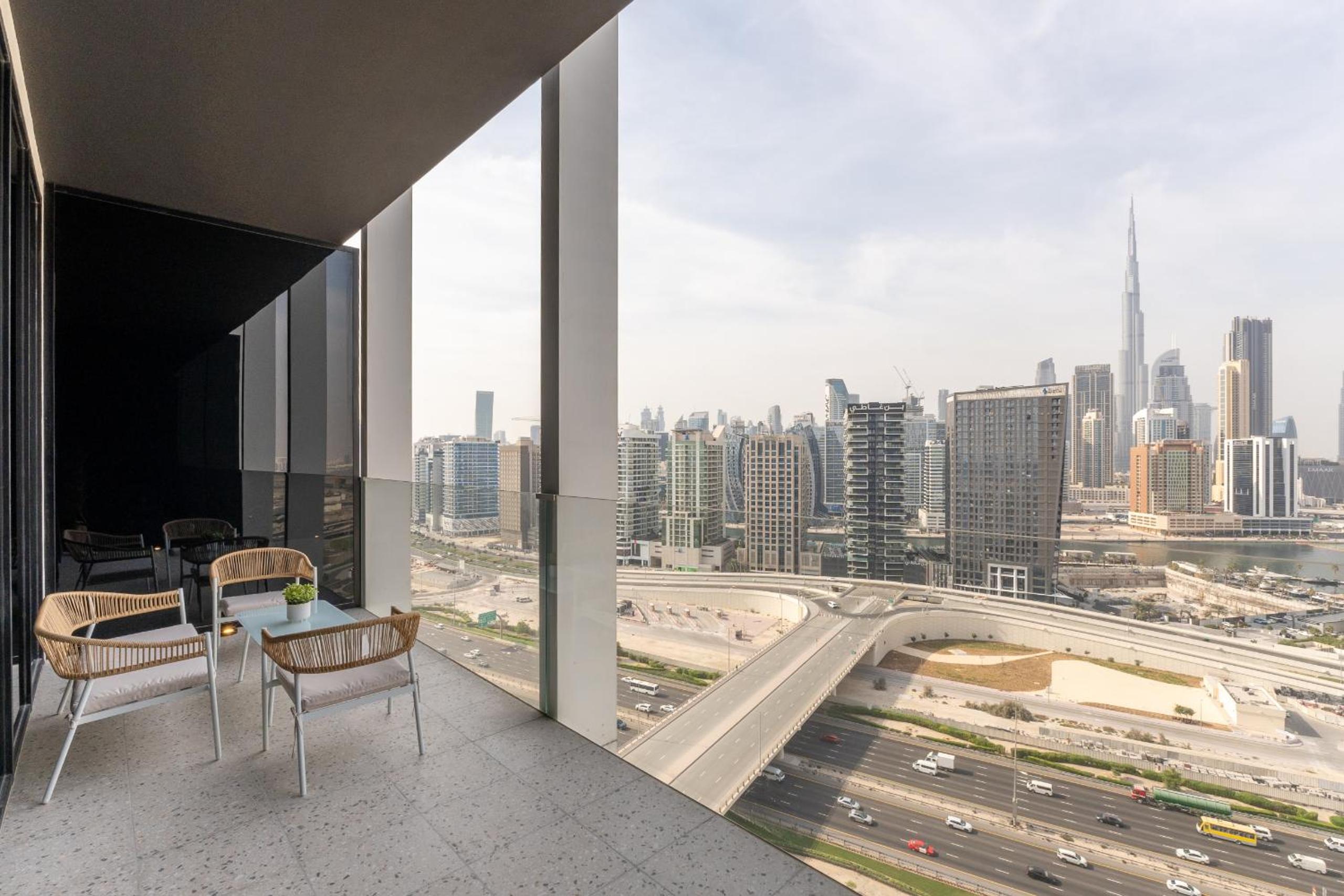 Studio with Balcony photo 2