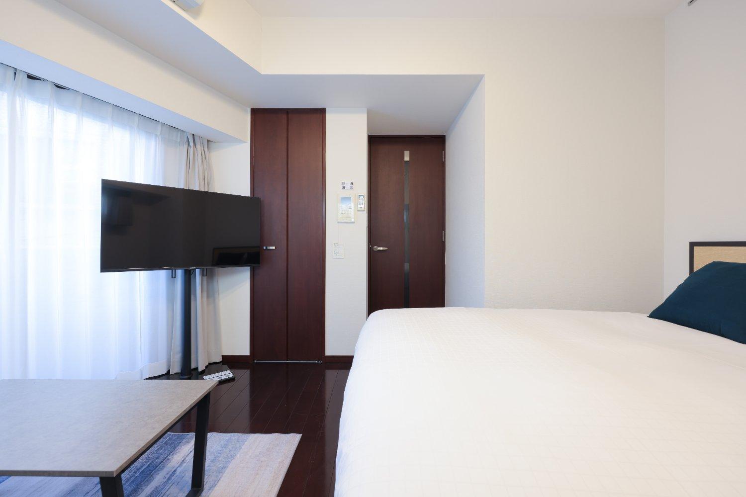 One-Bedroom Apartment with Balcony photo 3