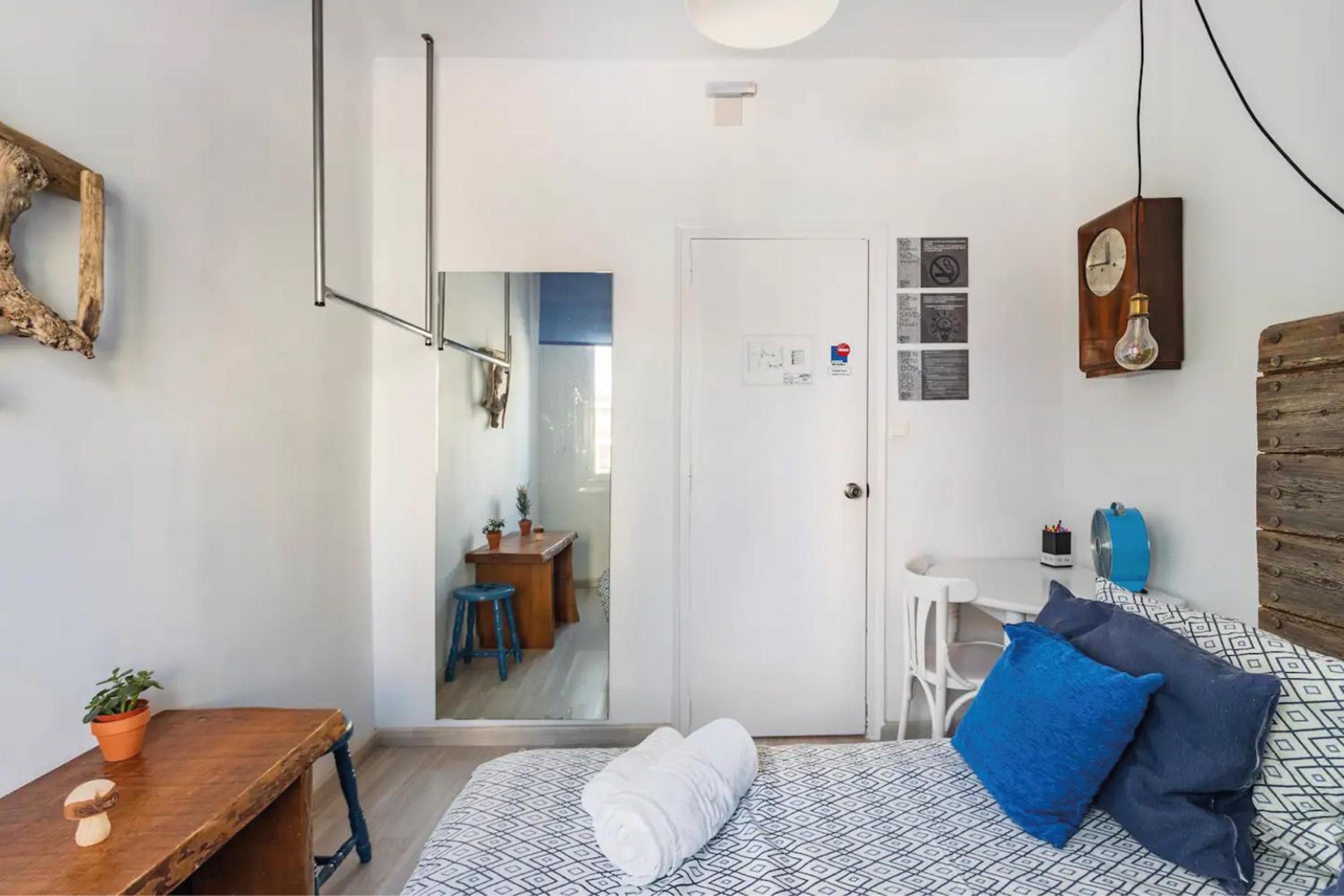 Double Room with Private External Bathroom
