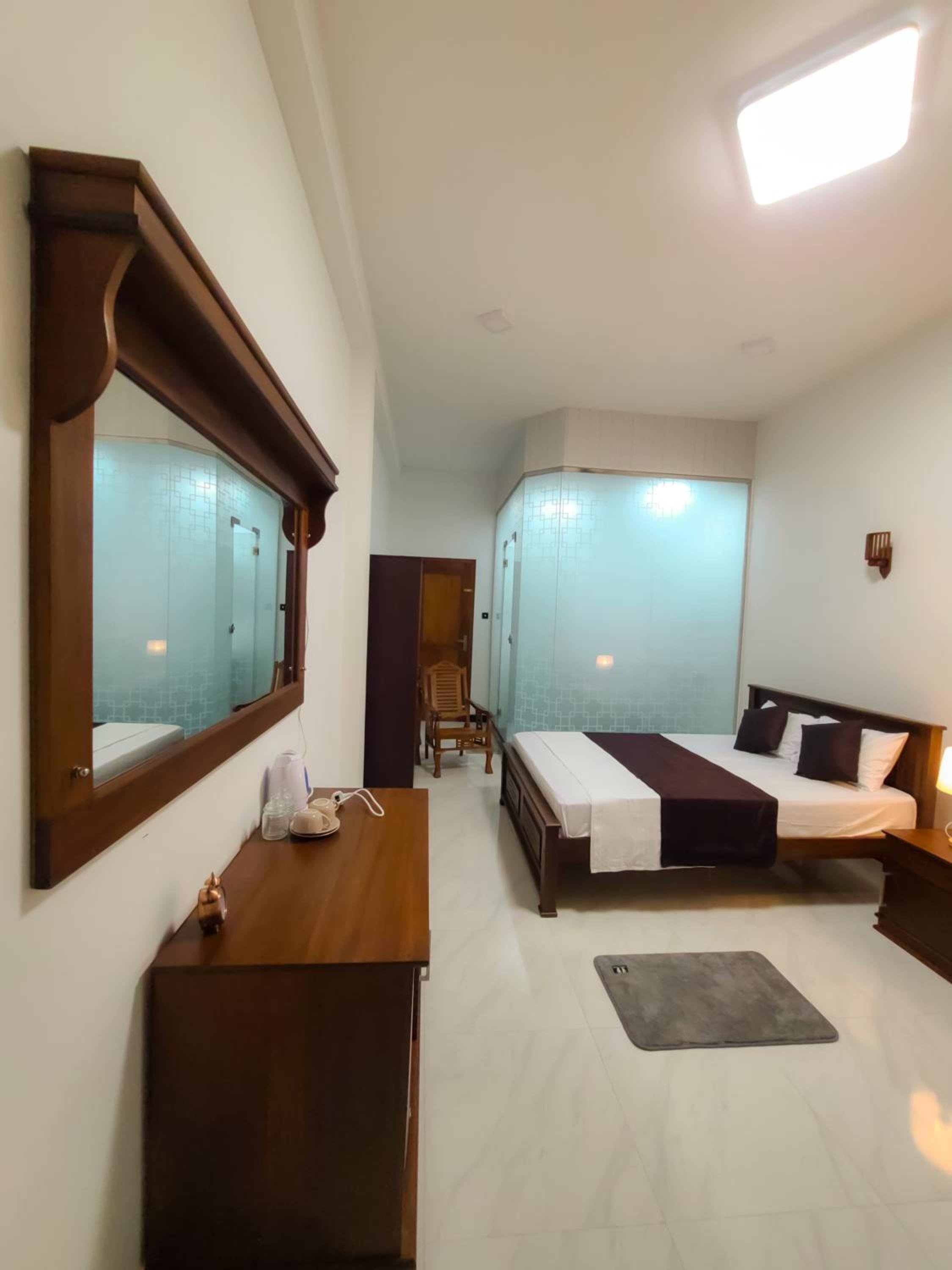 Deluxe Double Room photo 2
