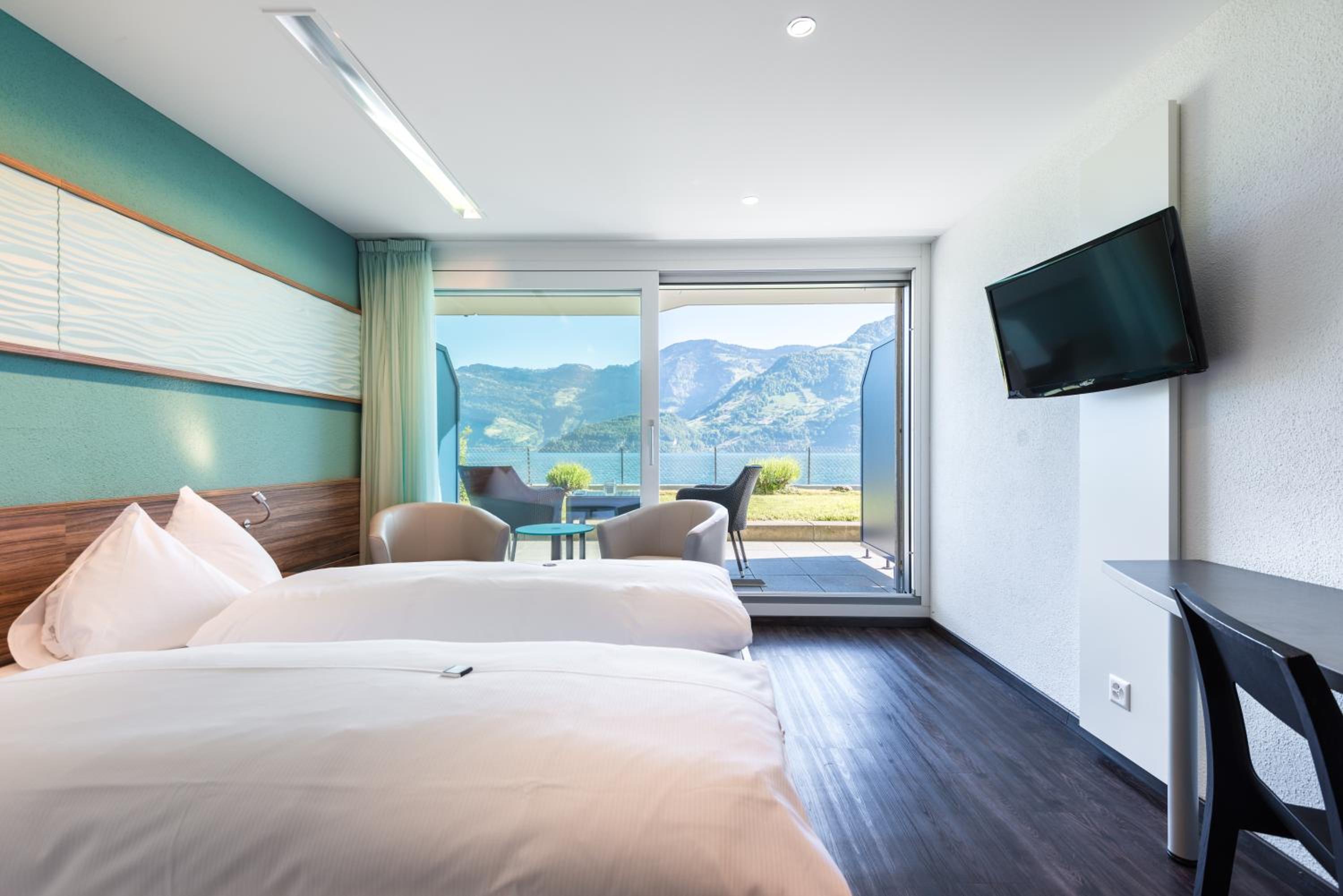Superior Single Room With Lake View