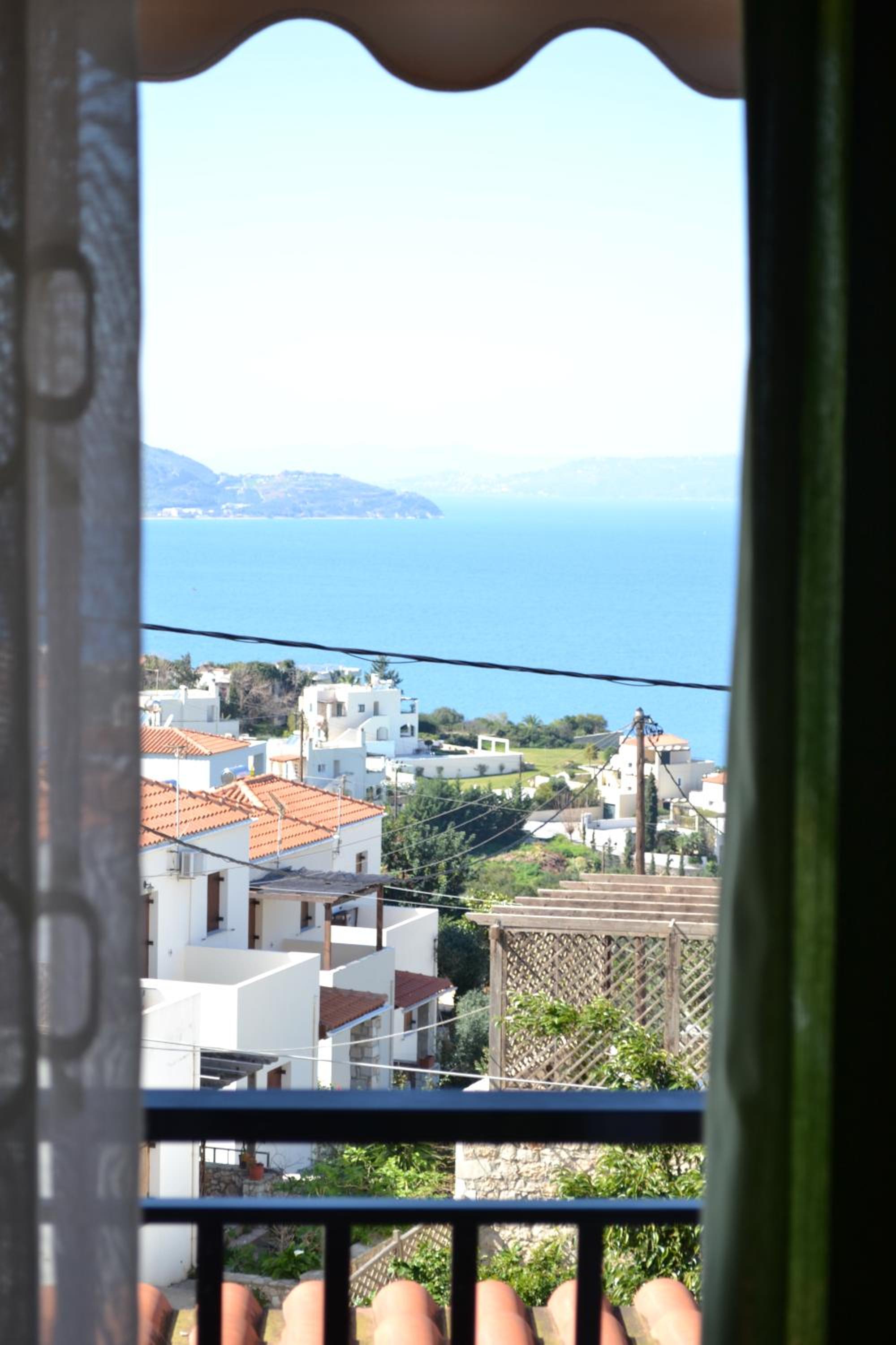 Double Room with Sea View - Split Level photo 2