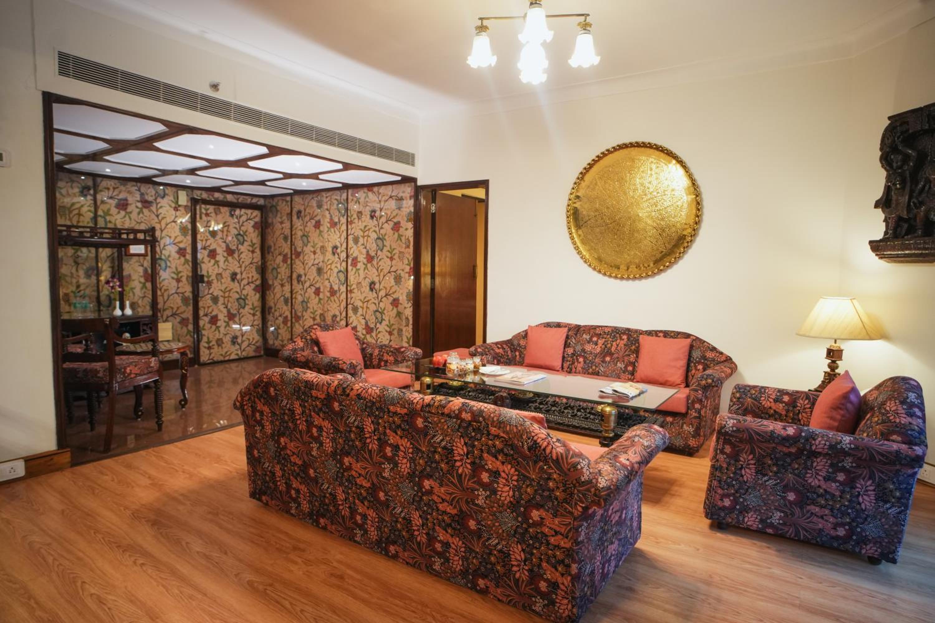 Presidential Suite photo 3