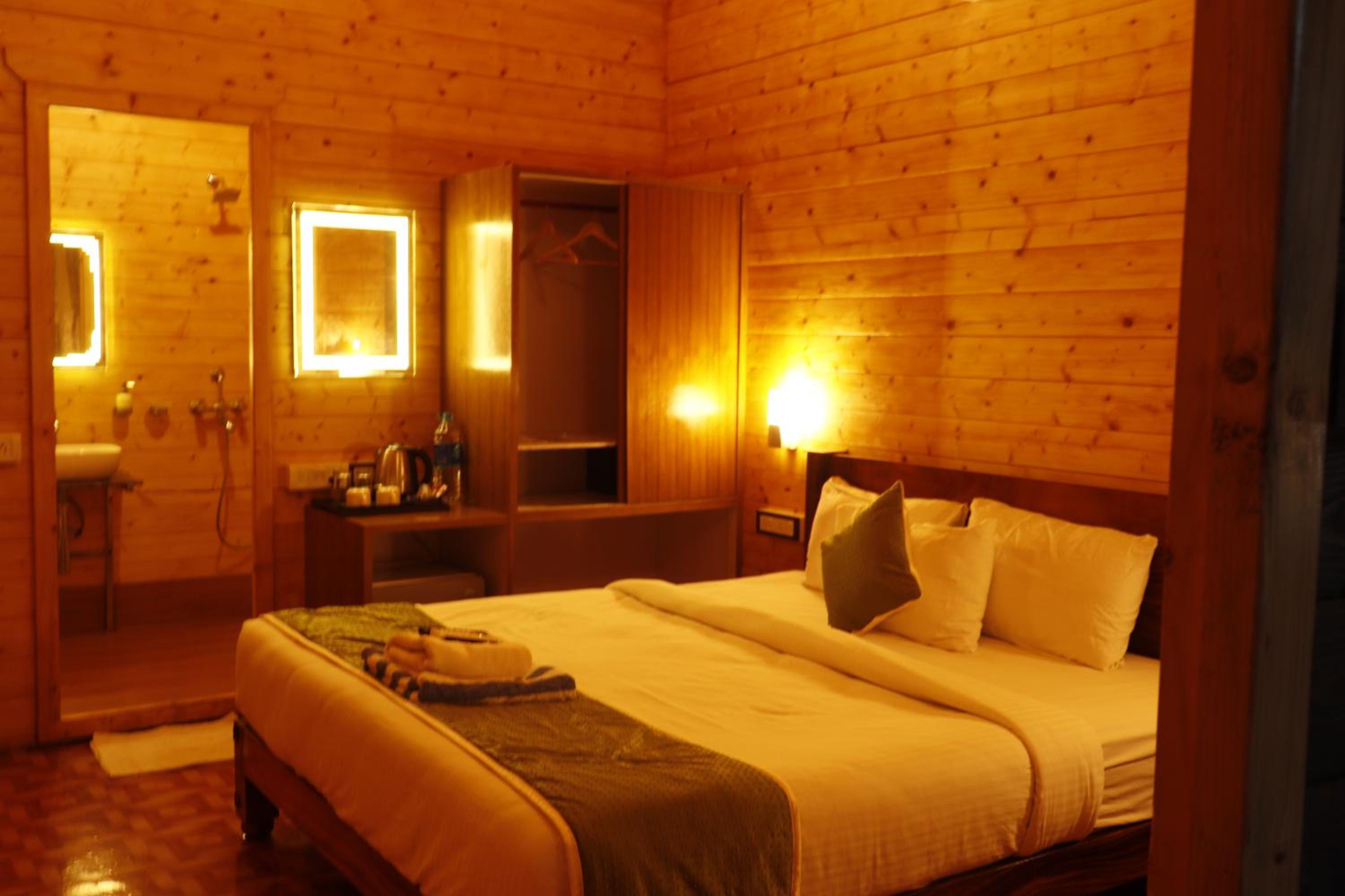 Premium Cottage with Bath Tub and Balcony - Photo 5