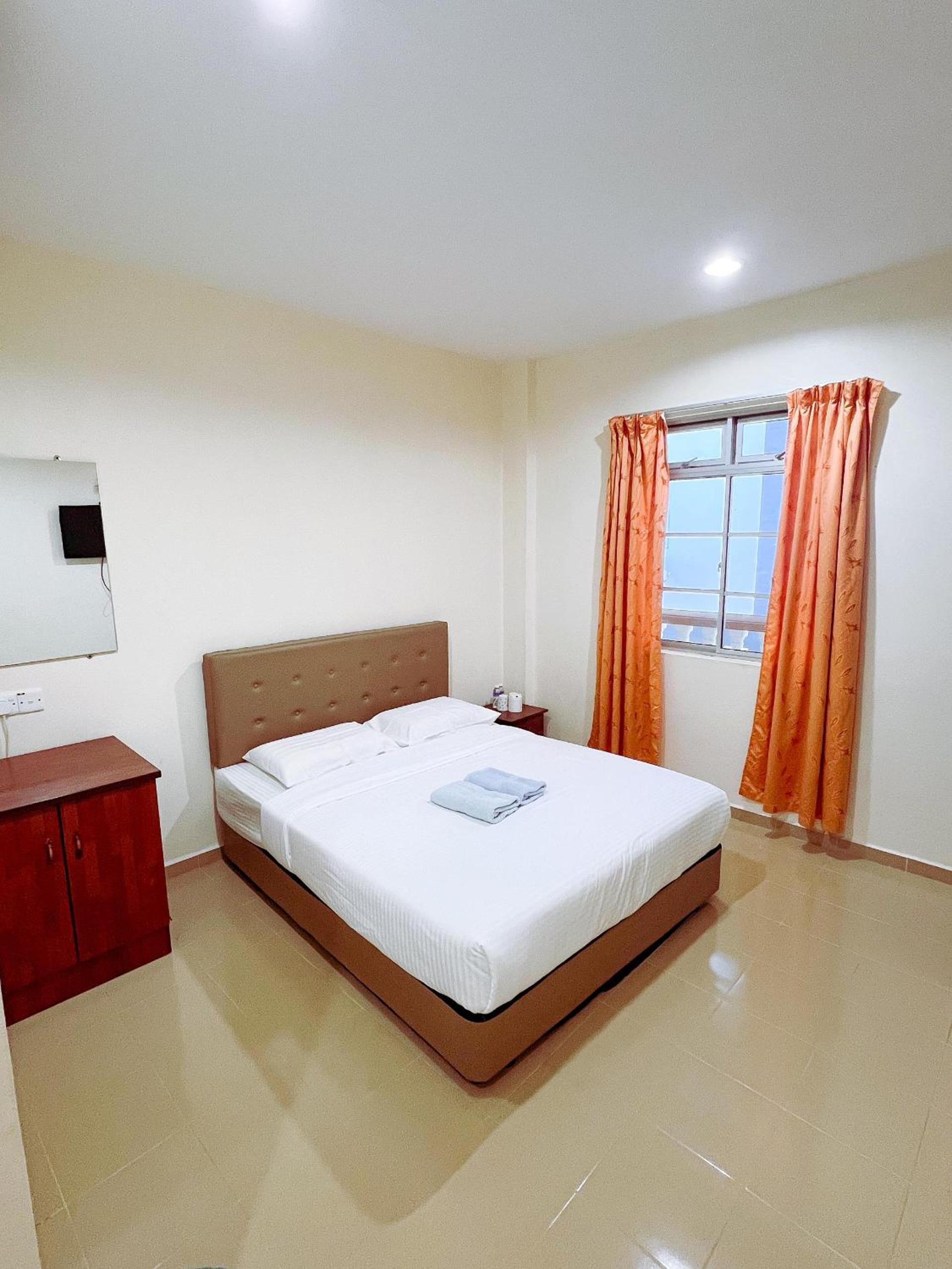 Deluxe Room - Photo 3