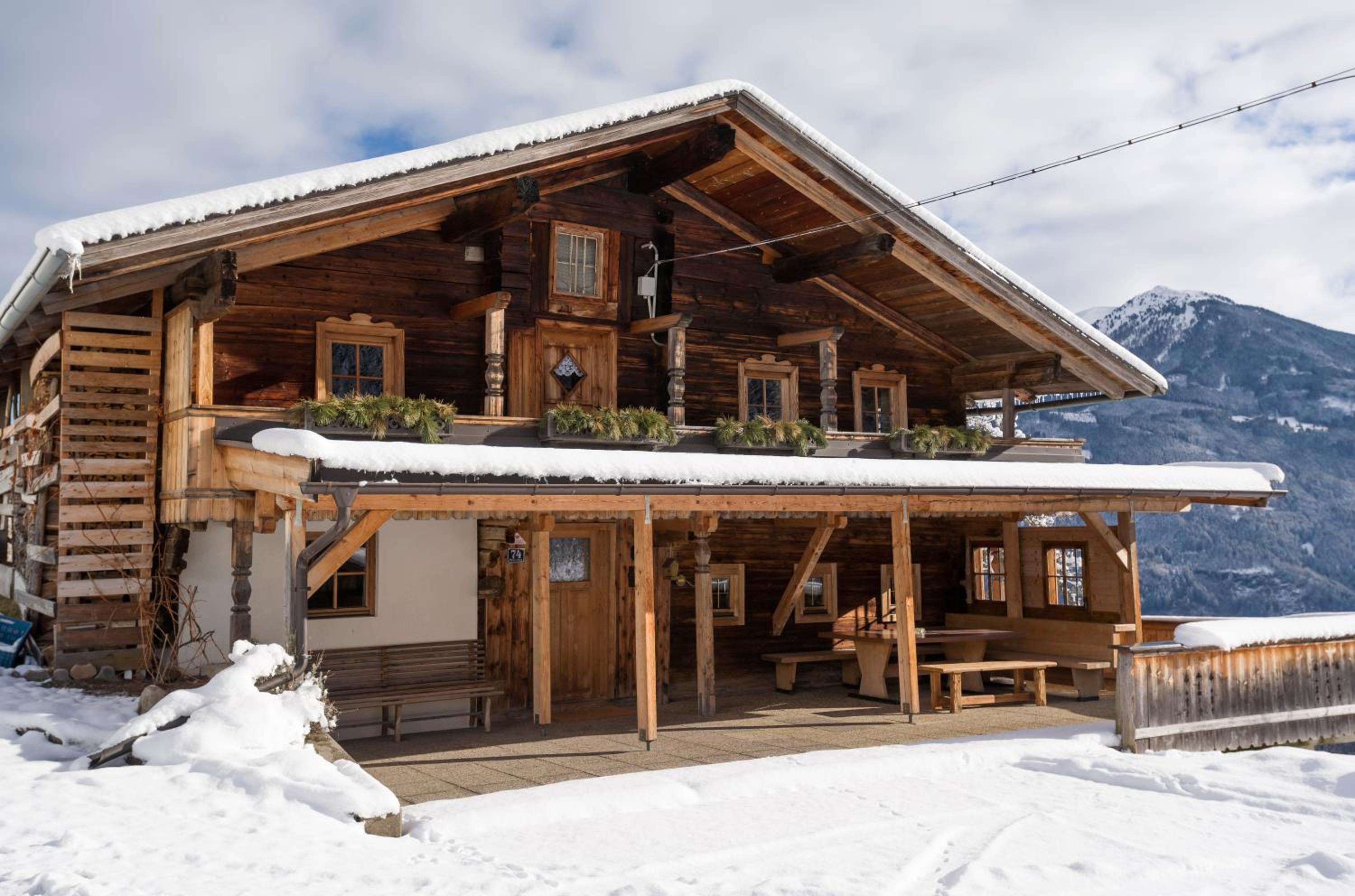 Superior Chalet photo 2