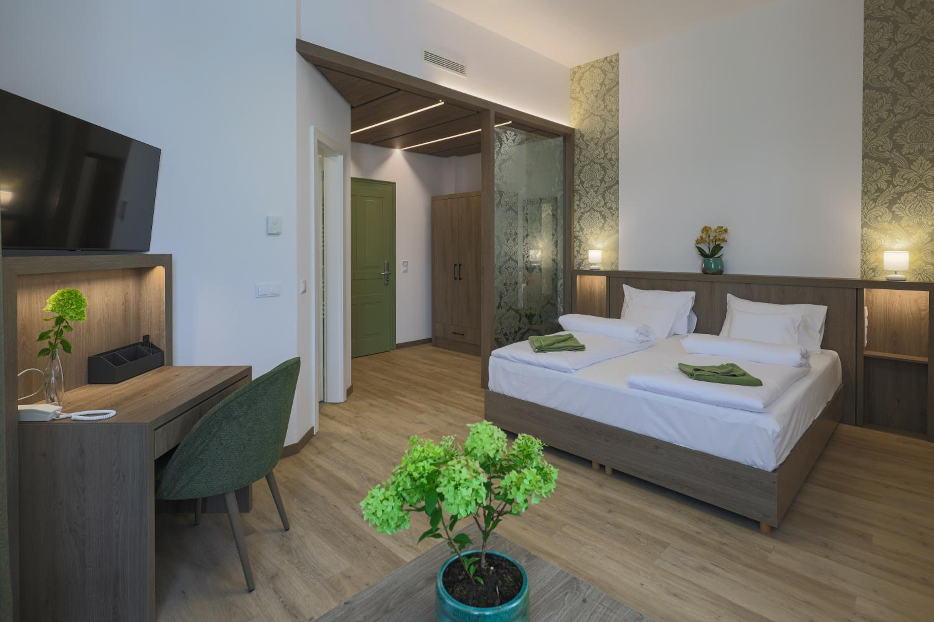 Double Room