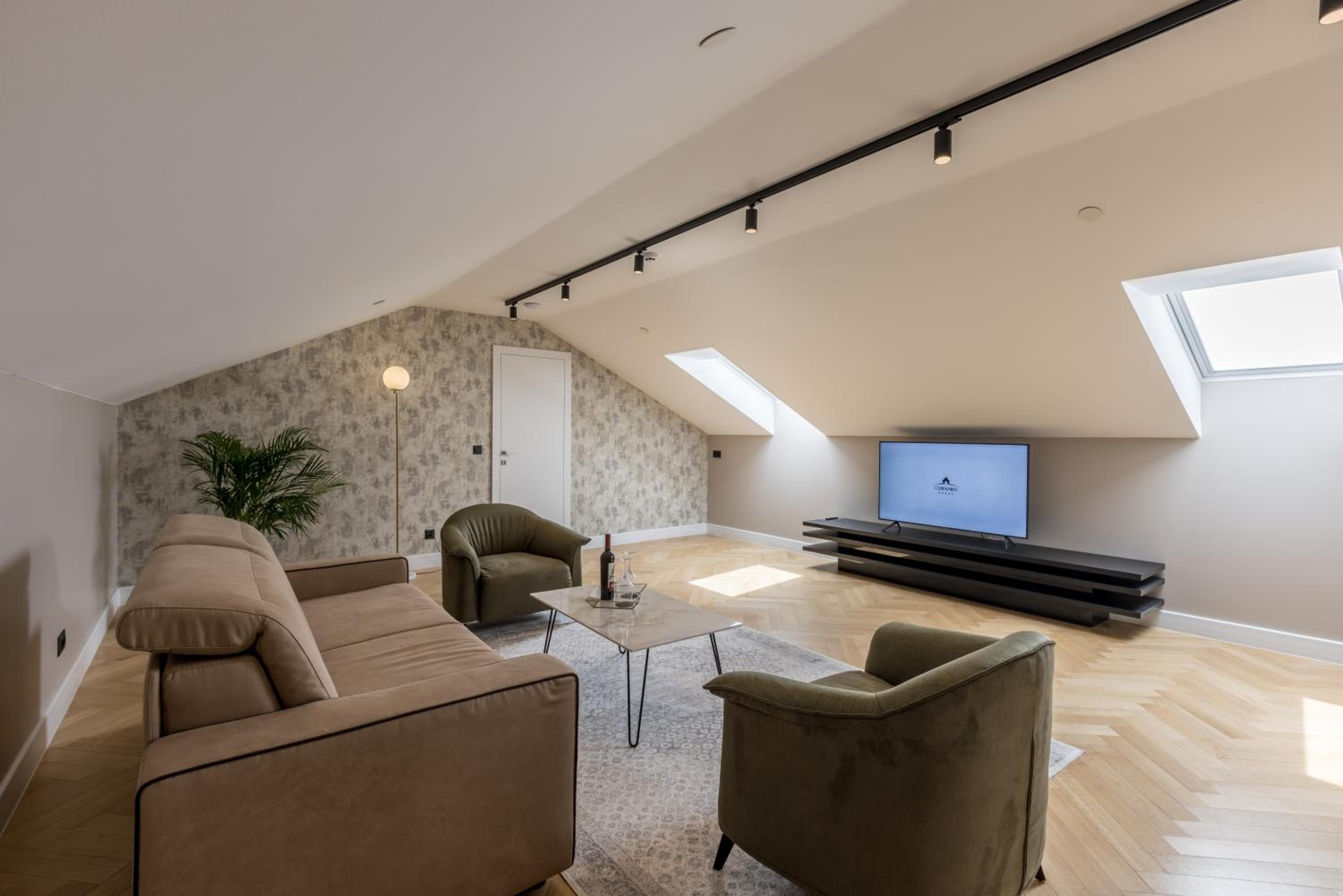 King Suite