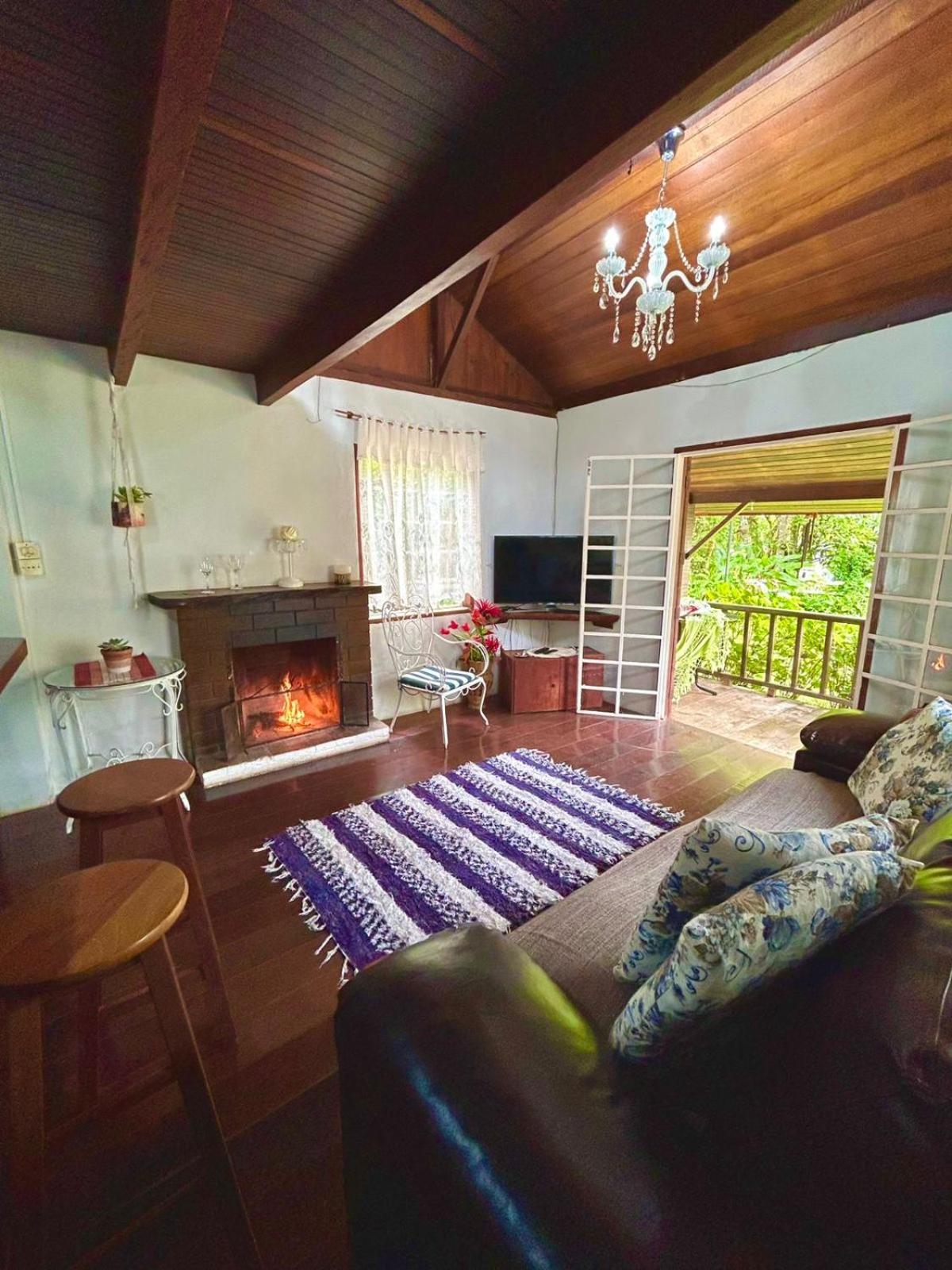 Two-Bedroom House photo 3