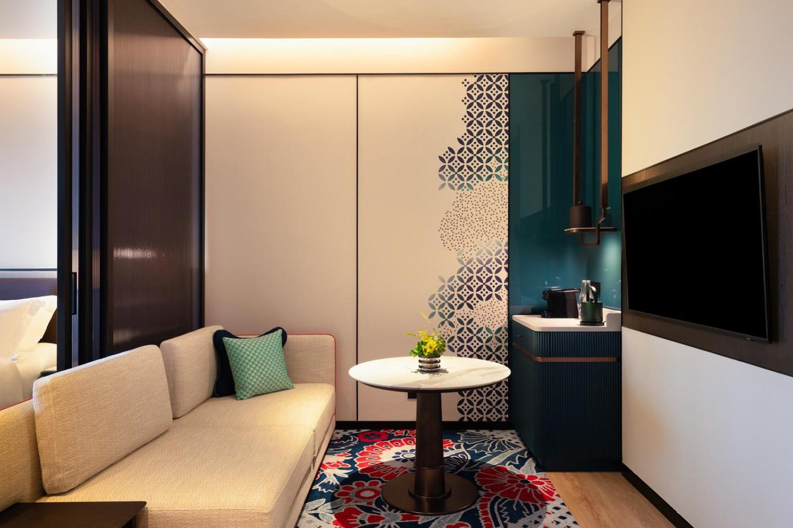 Junior King Suite - Photo 3