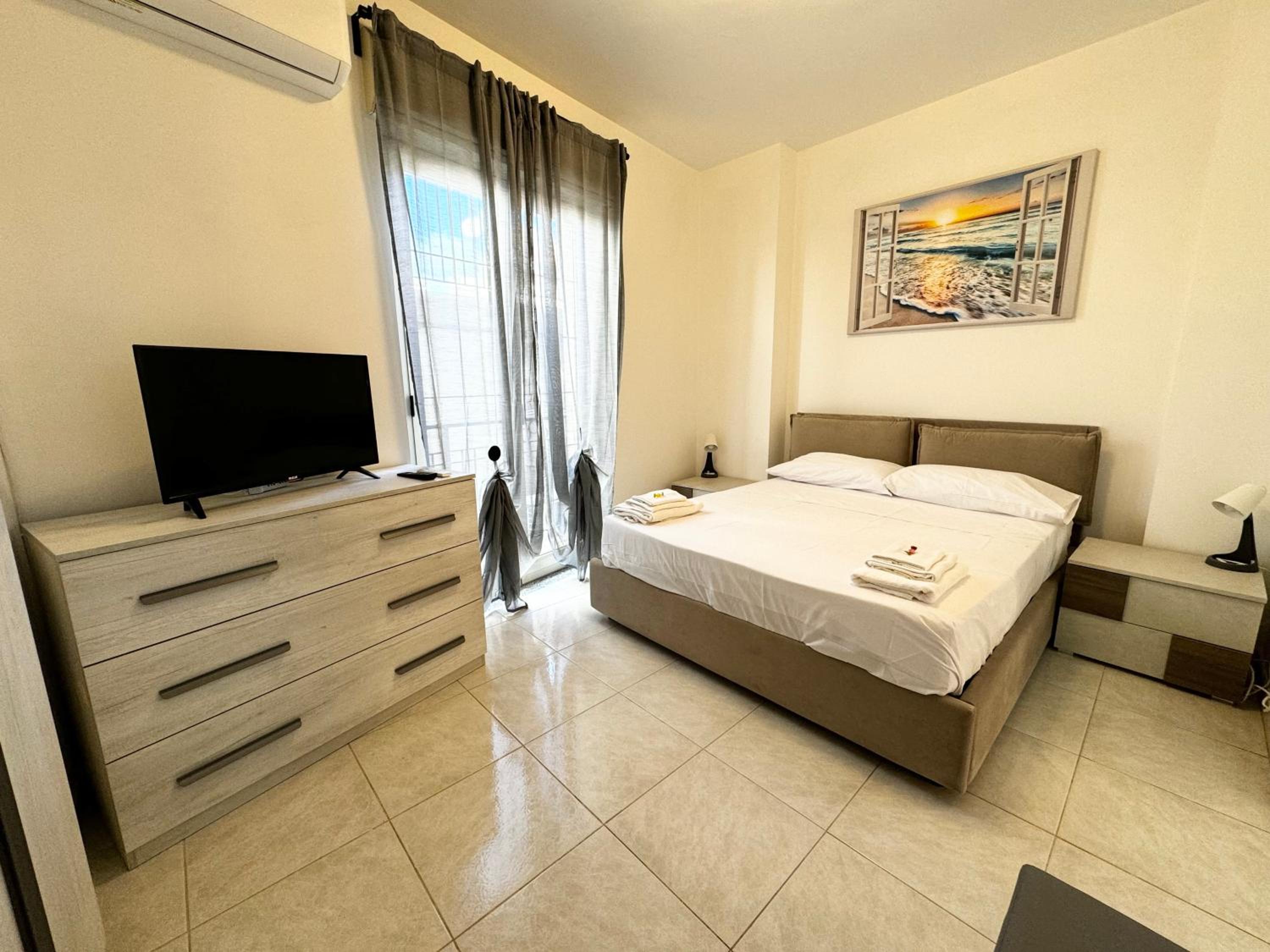 Two-Bedroom House photo 2