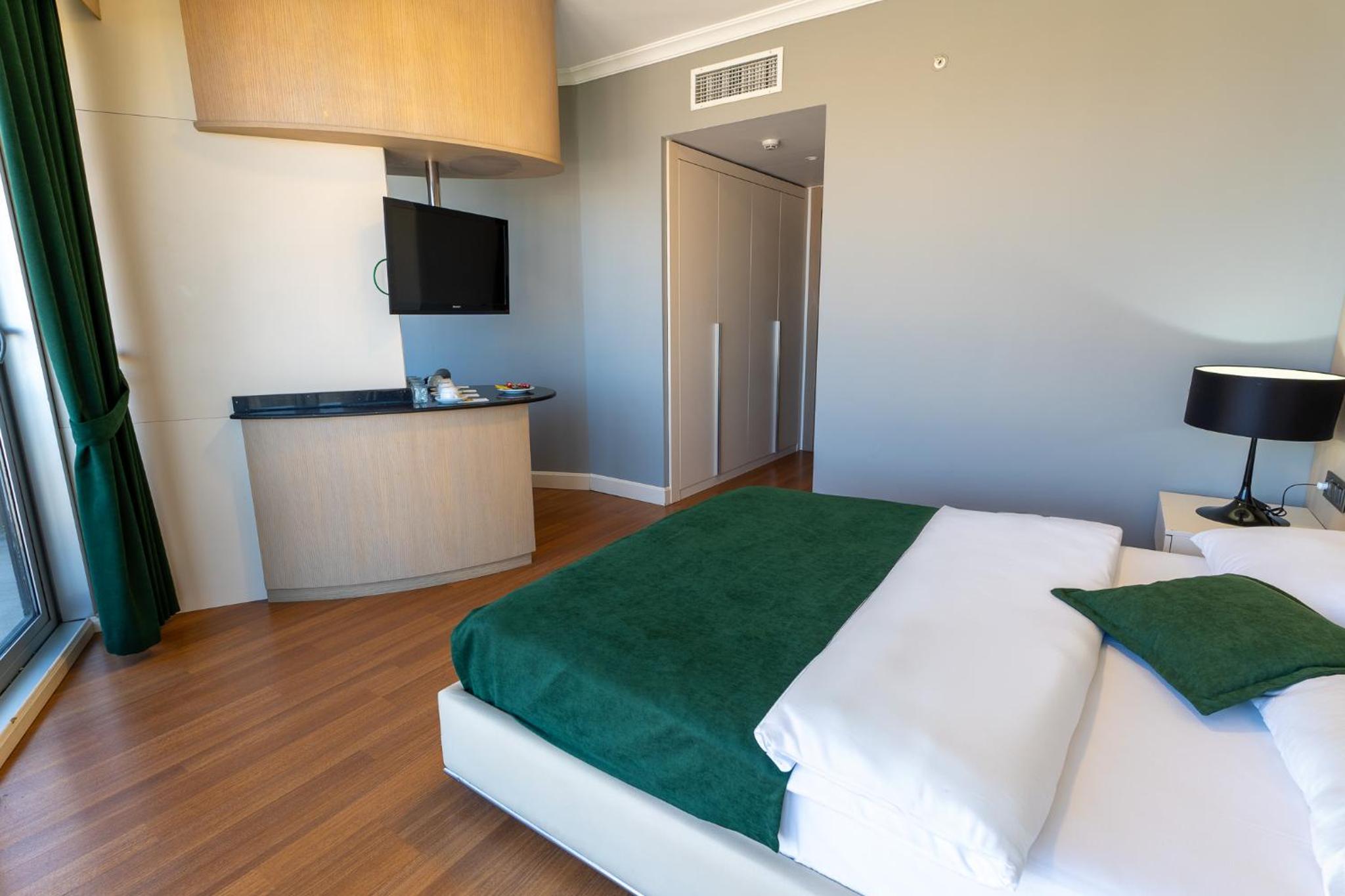 Junior Suite - Photo 6