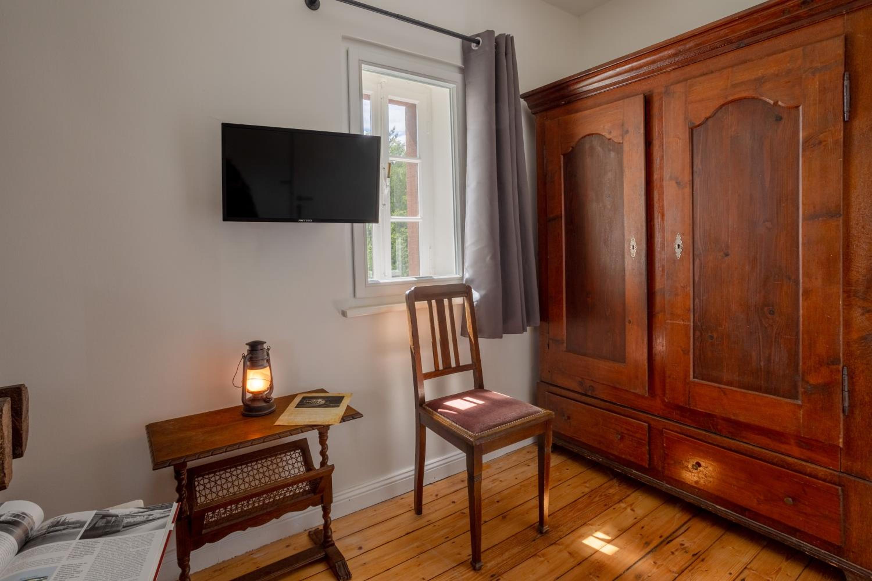 Single Room with Bathroom
