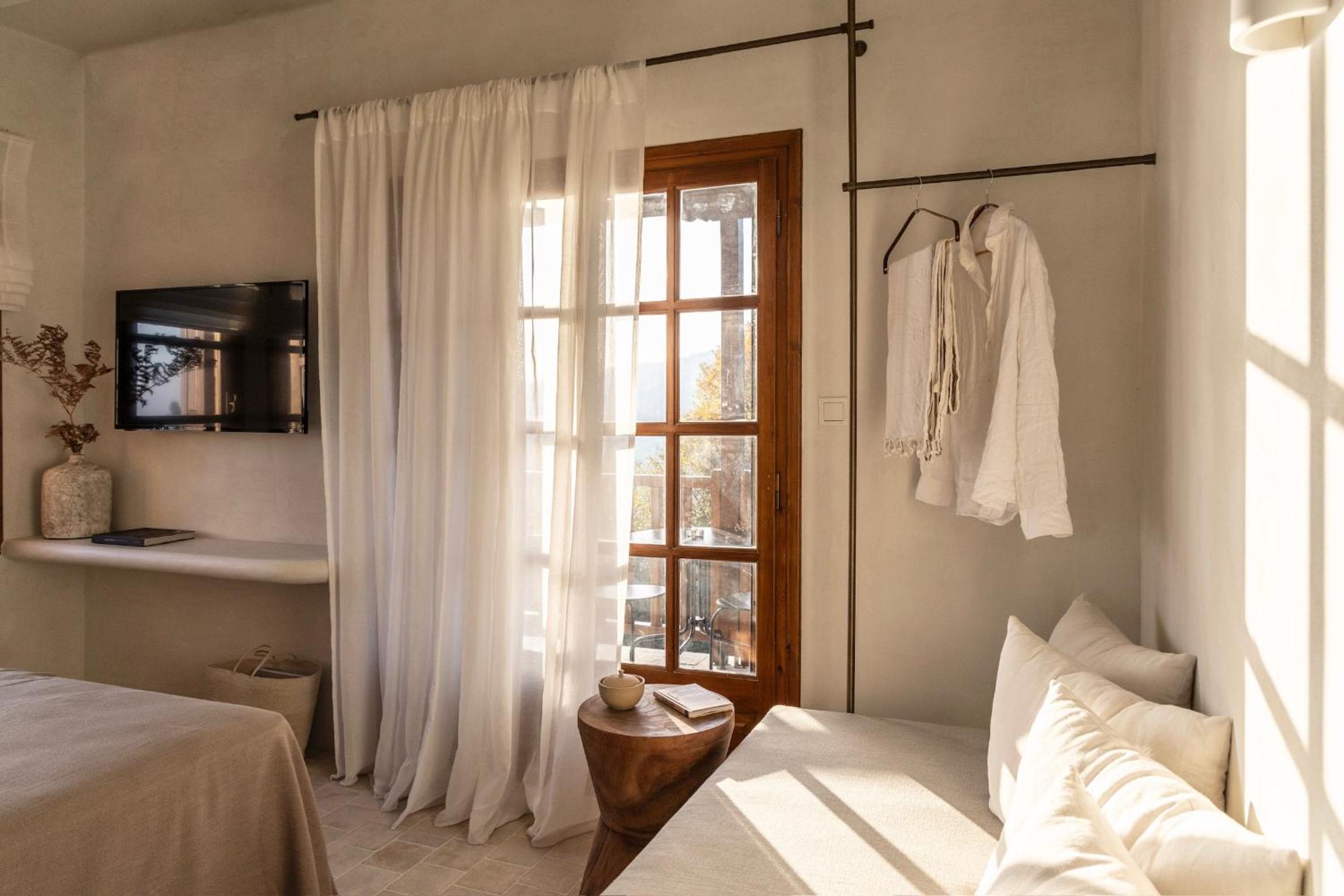 Double Room with Balcony and Sea View photo 2