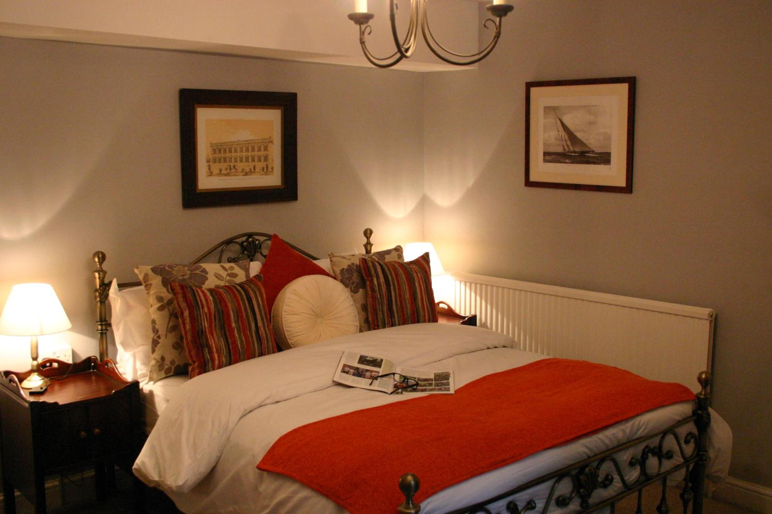 Deluxe King Room photo 2