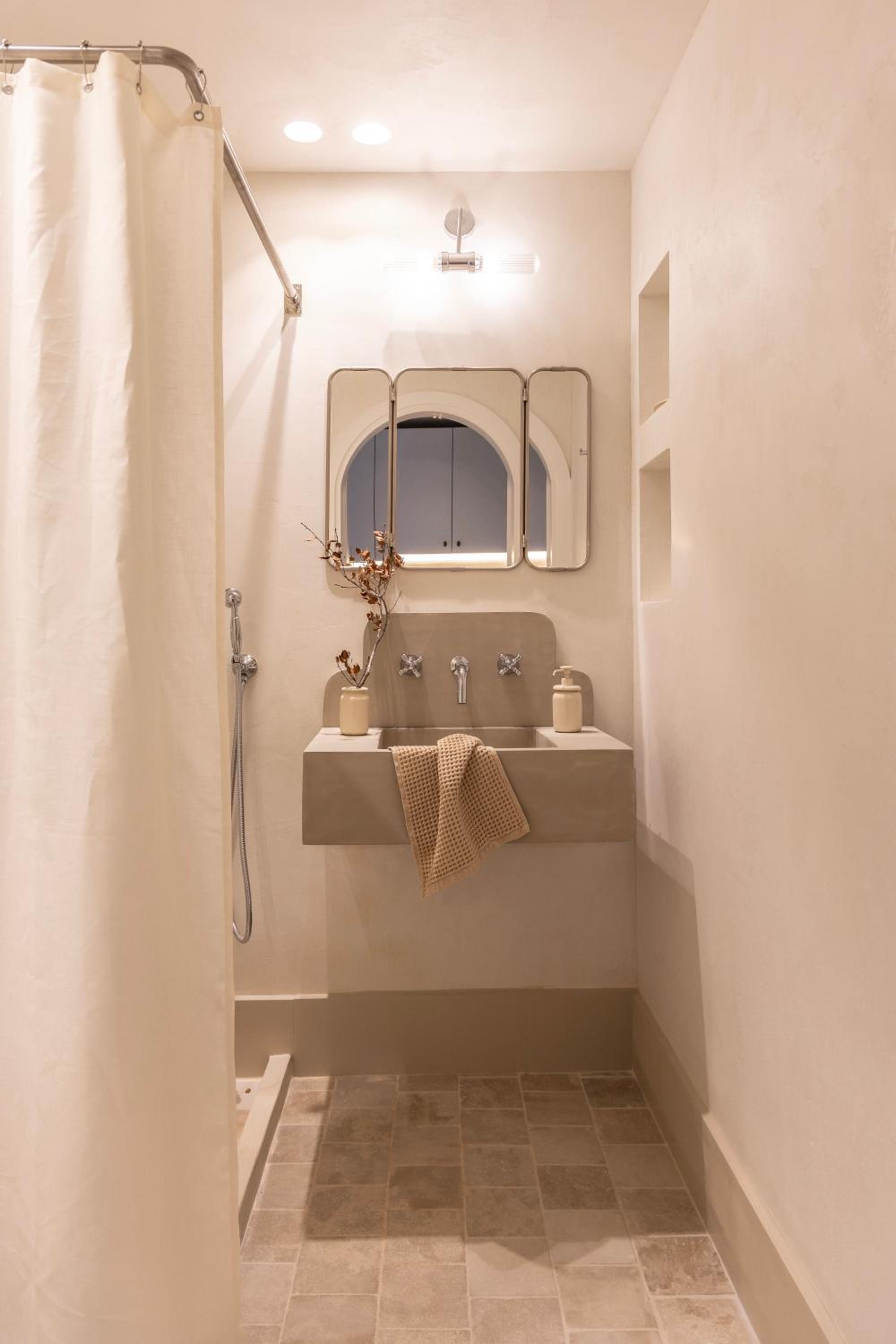 Standard Queen Room - Photo 3