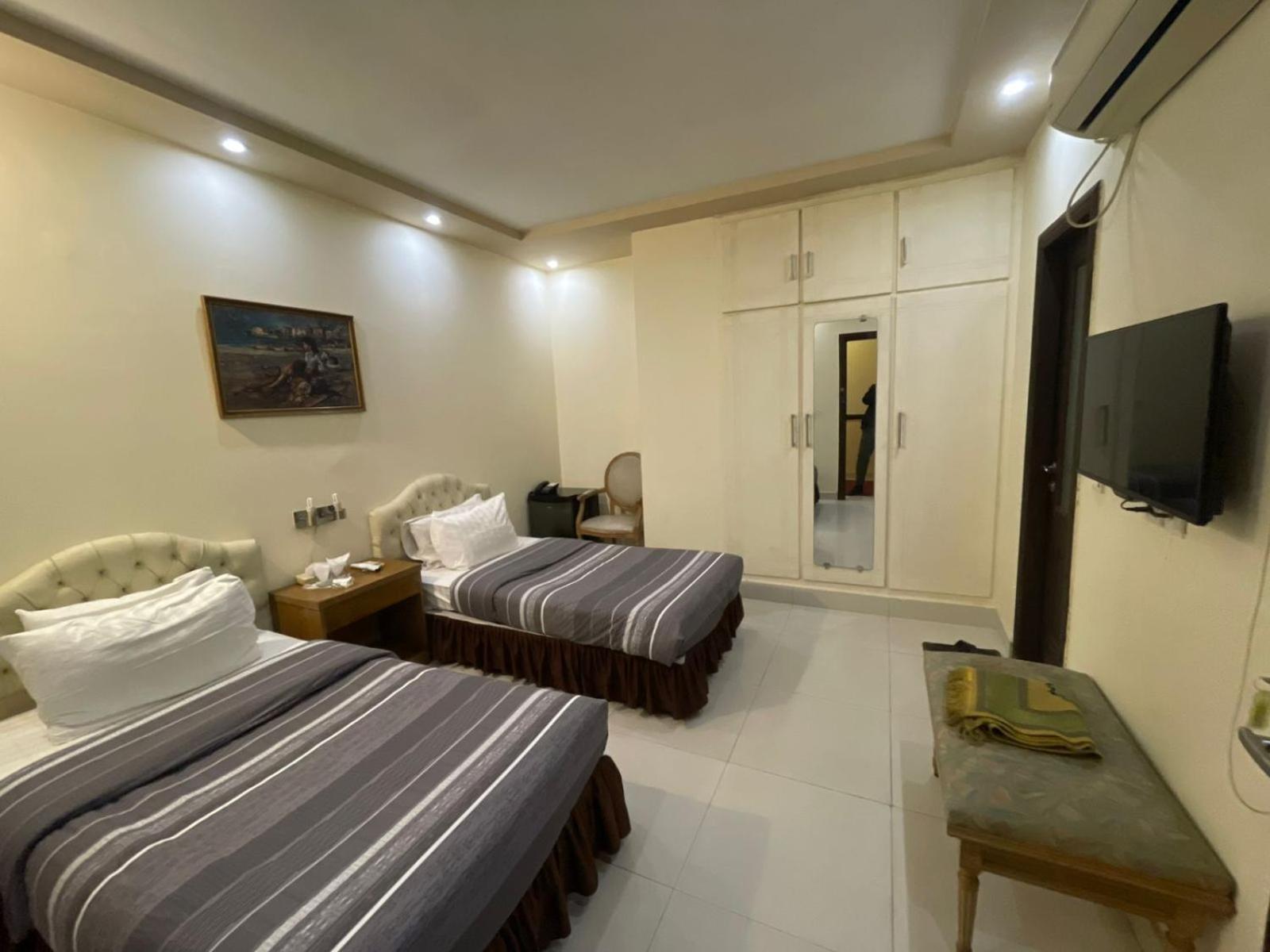 Standard Twin Room photo 1