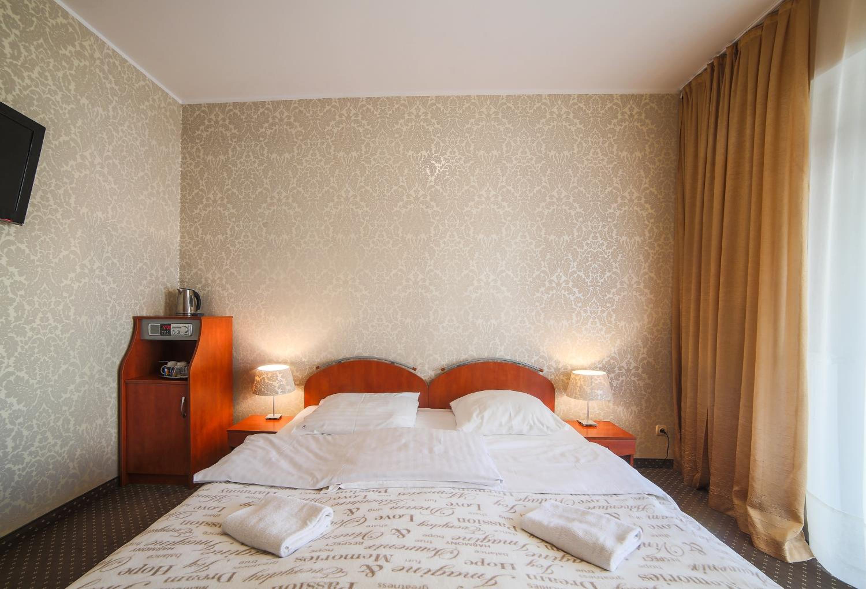 Double Room with Balcony photo 3