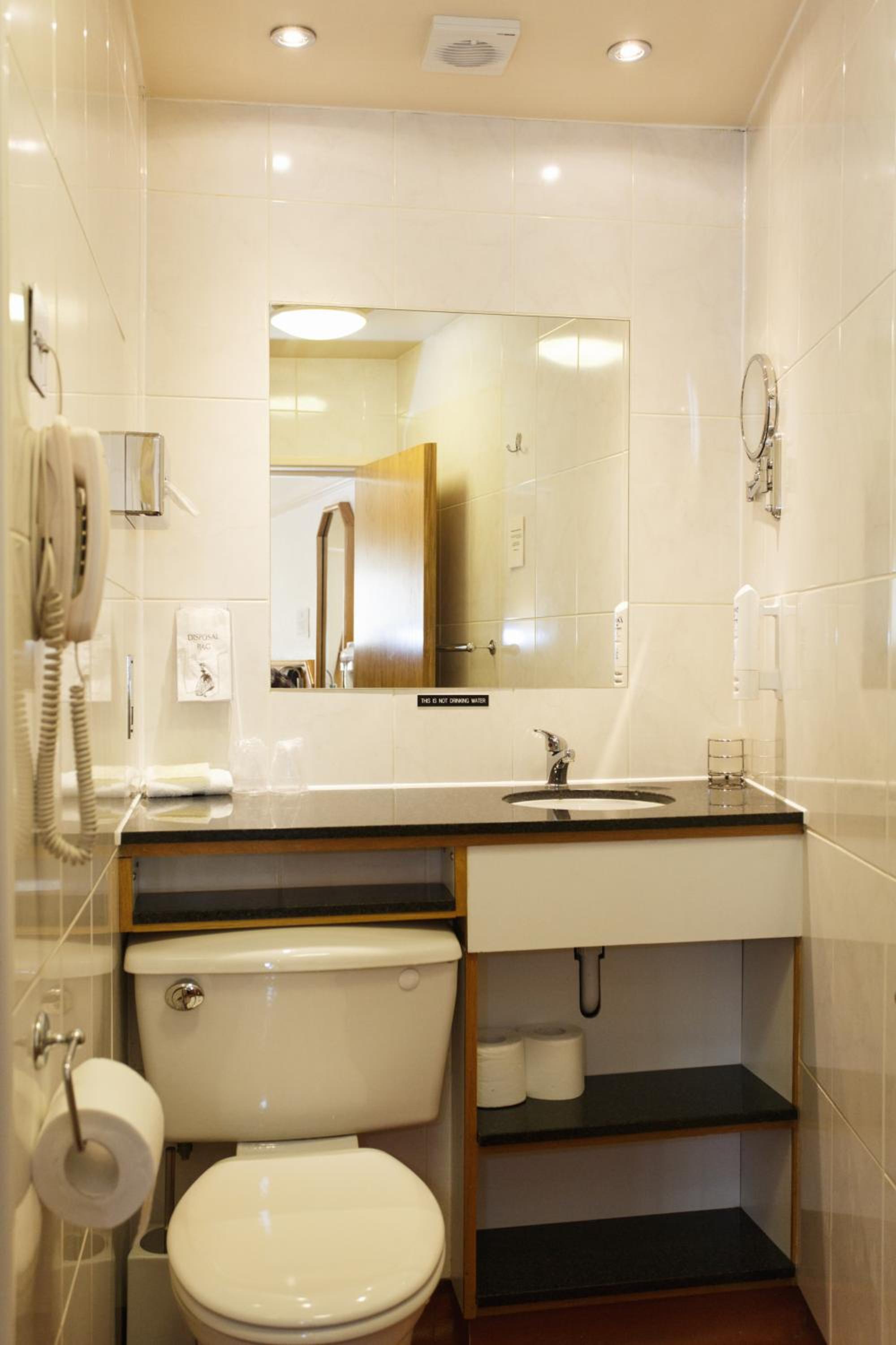 Double or Twin Room photo 3