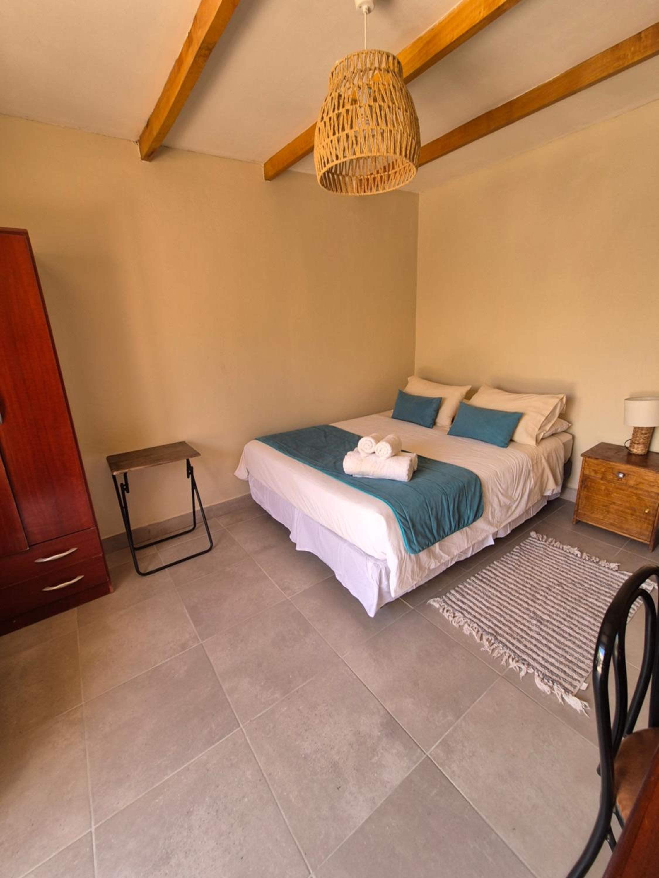 Double Room with Shared Bathroom photo 1