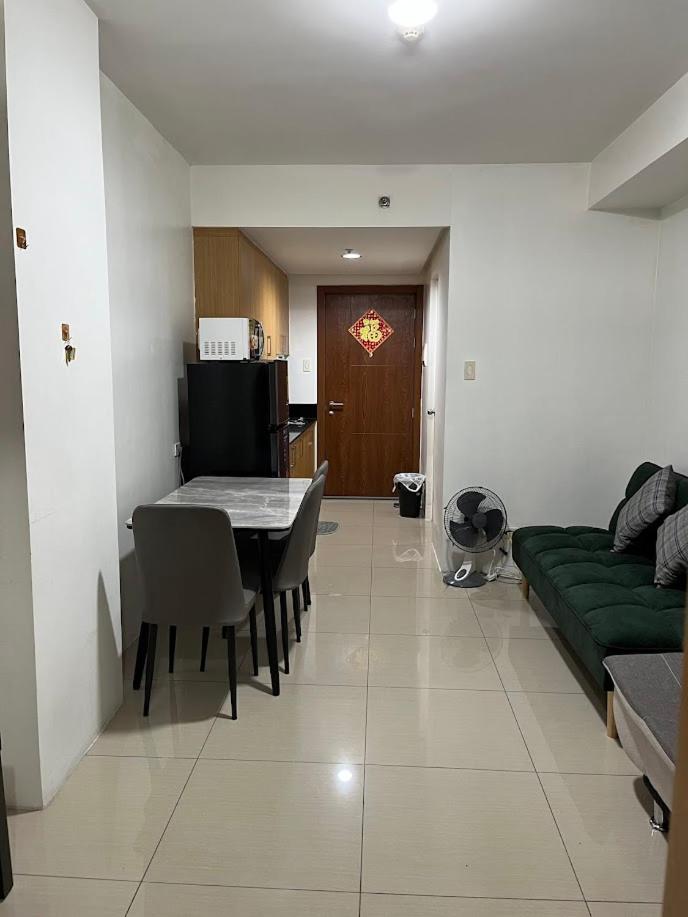 Apartment with City View