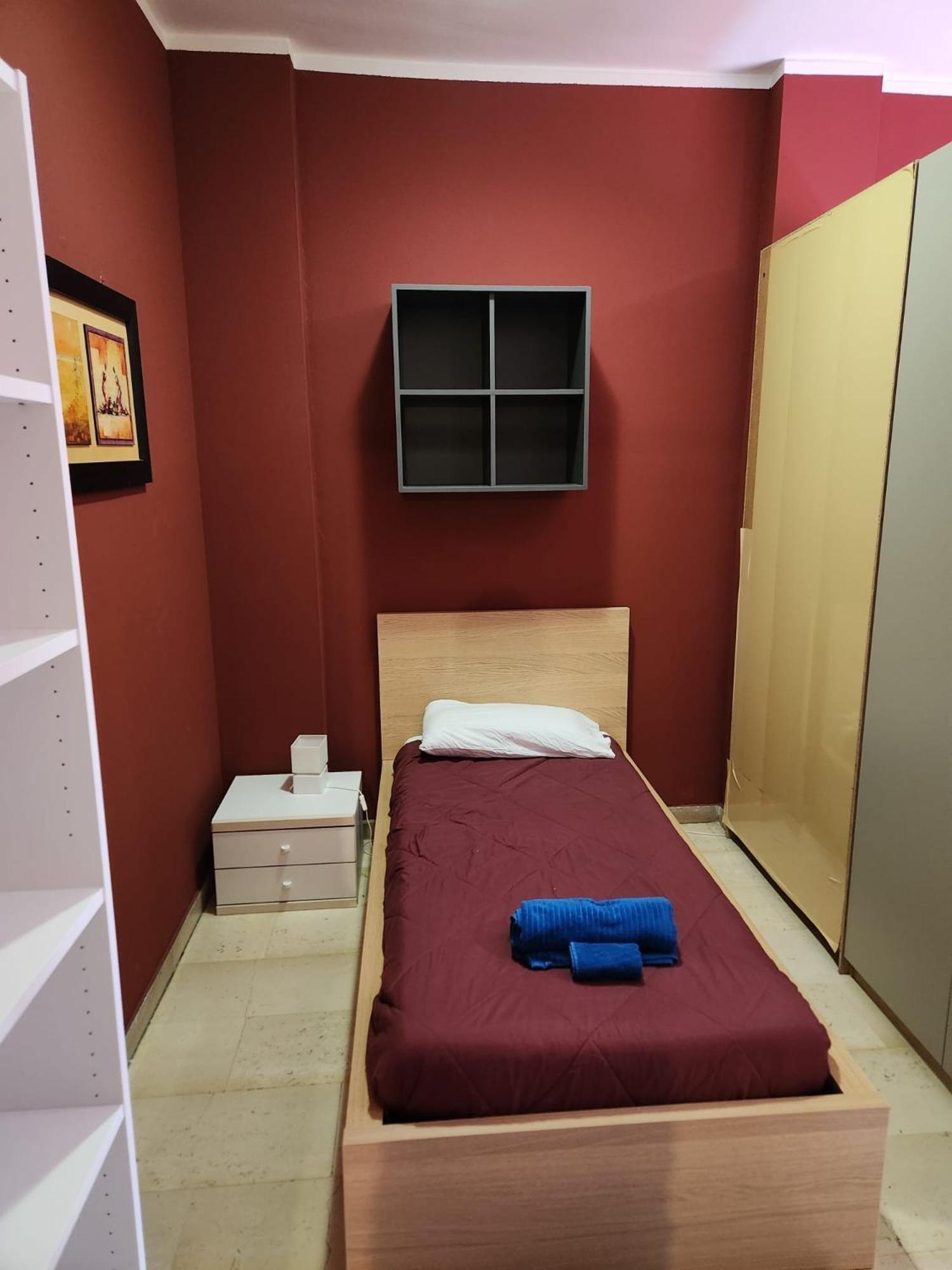 Twin Room with Balcony photo 2