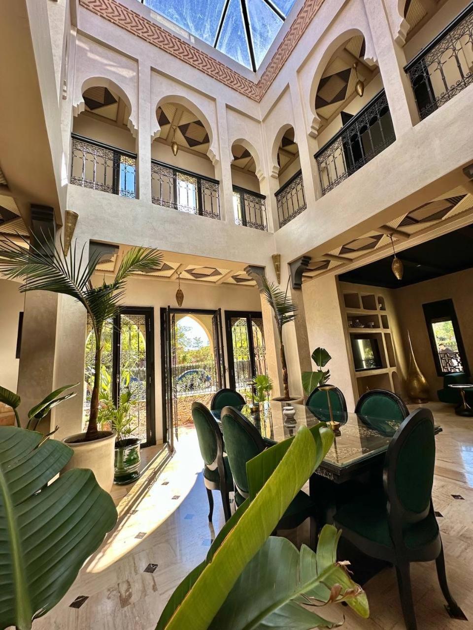 Deluxe Villa photo 2