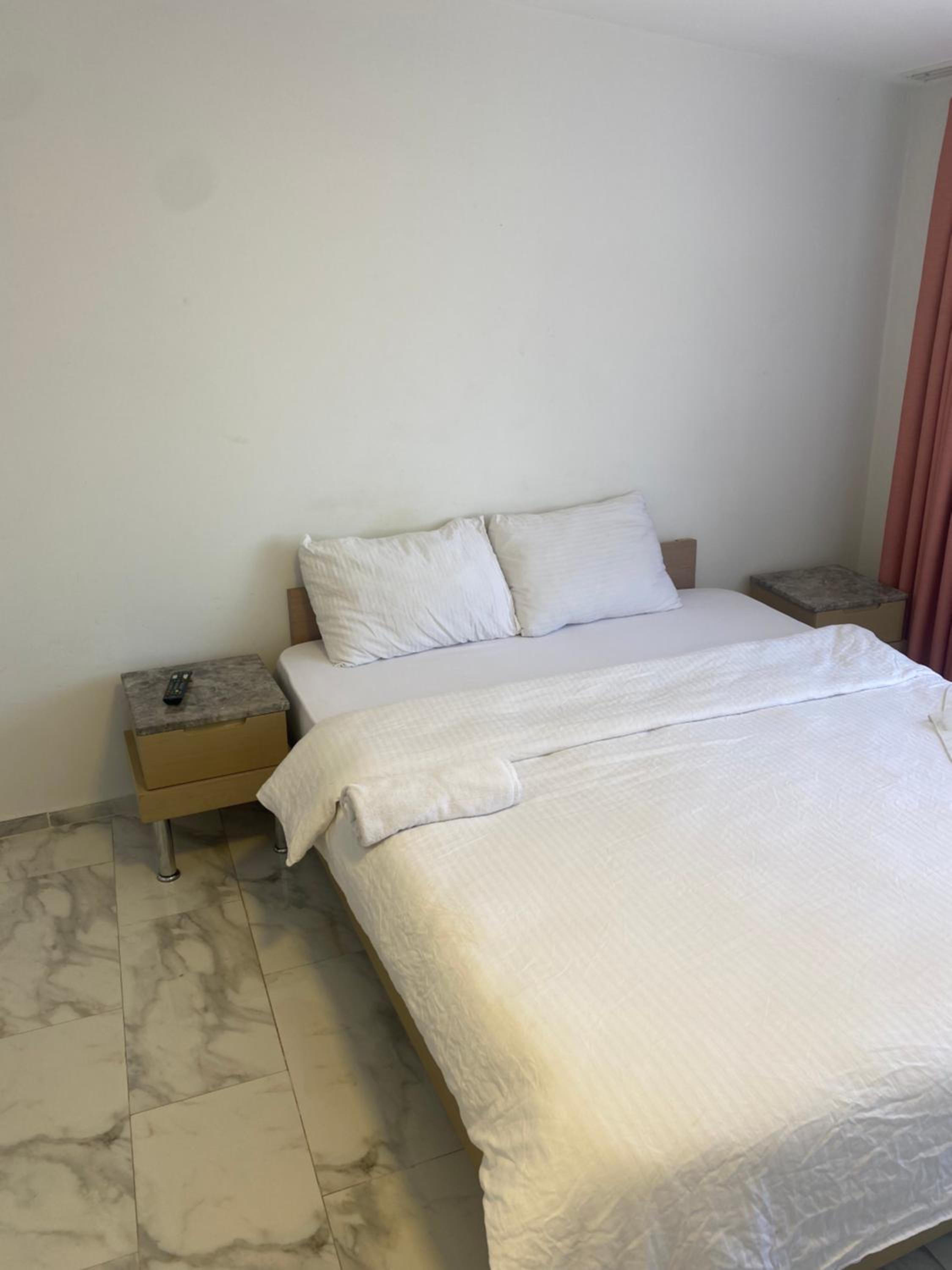 Large Single Room photo 2