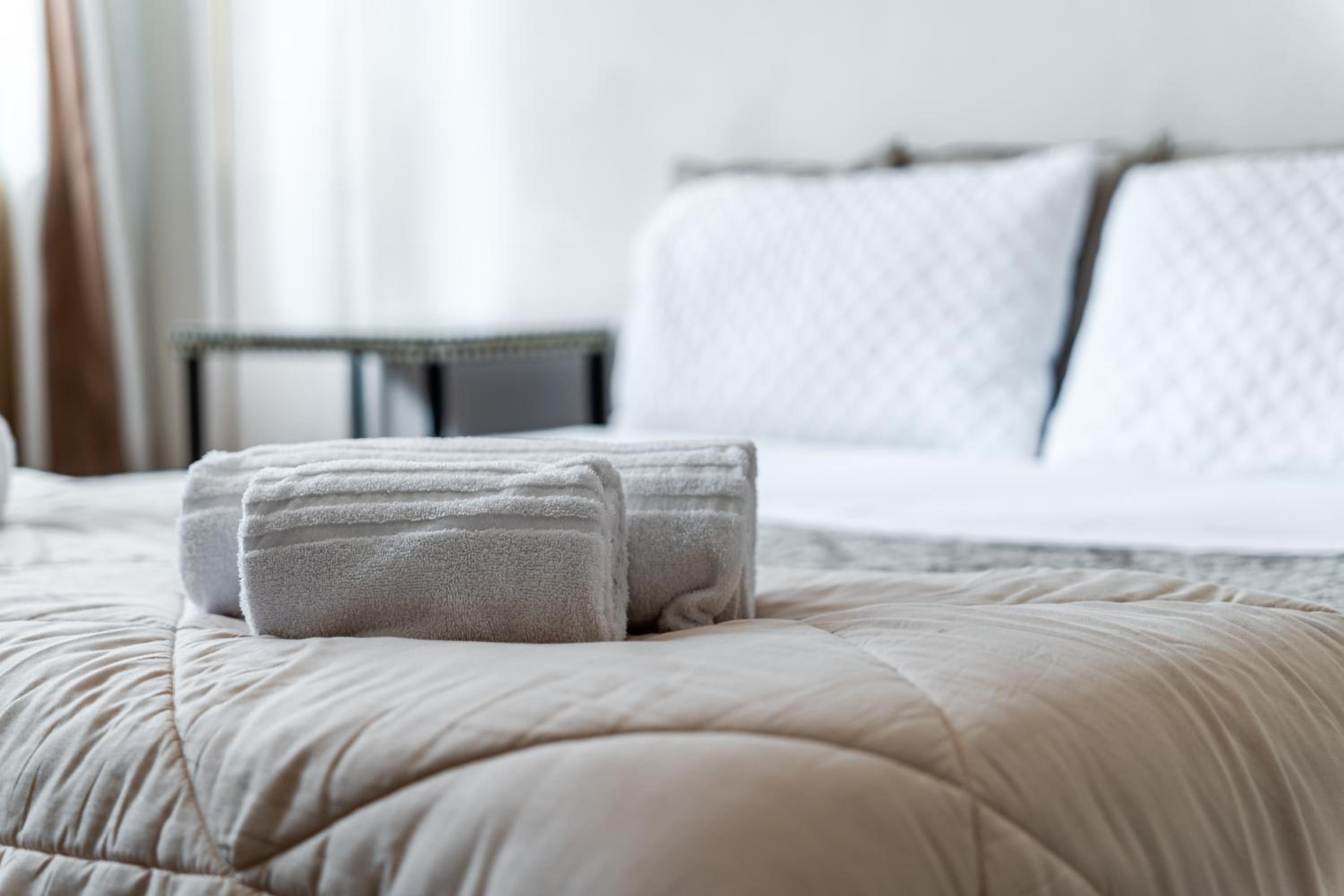 One-Bedroom Standard Apartment