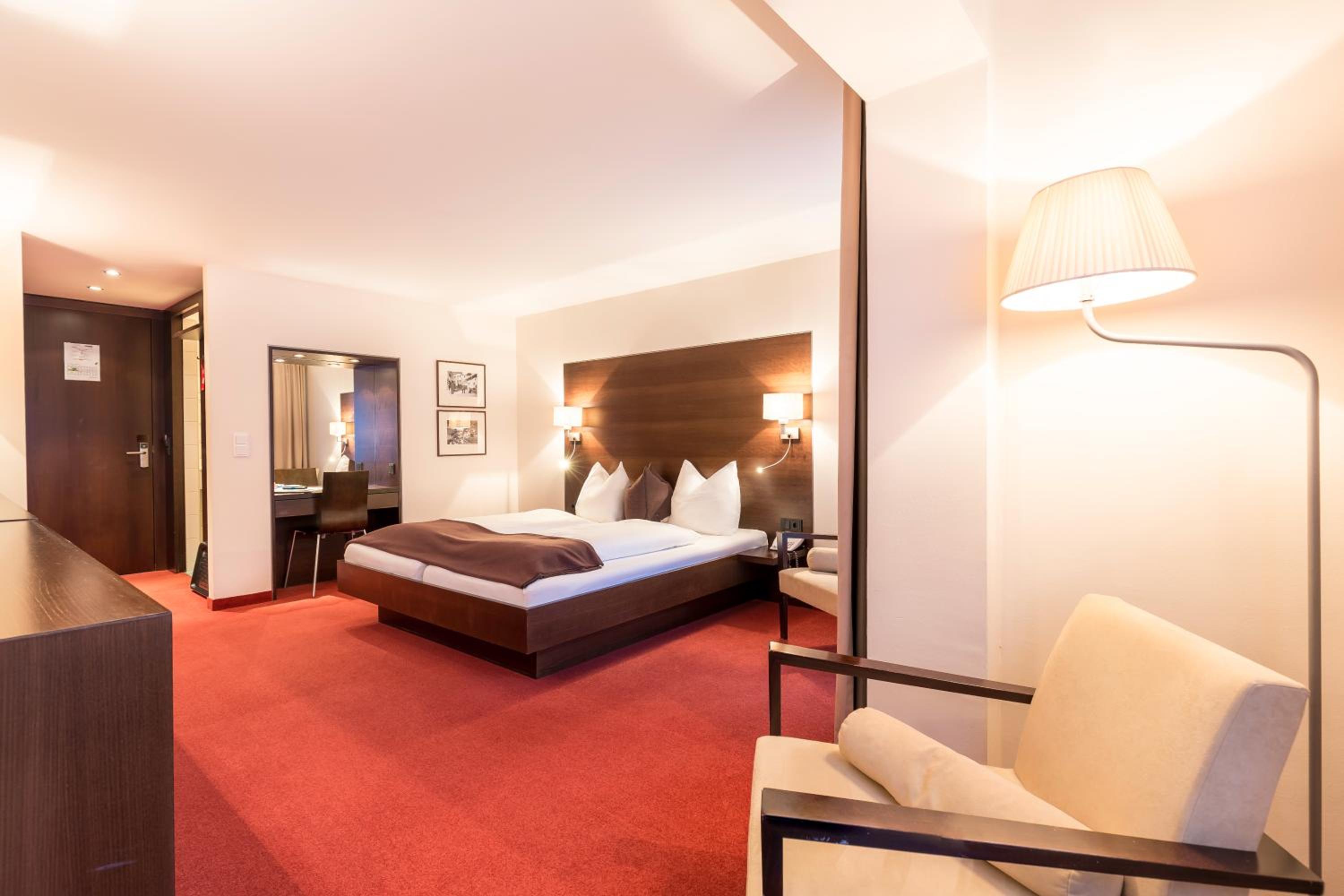 Double Room - Photo 2