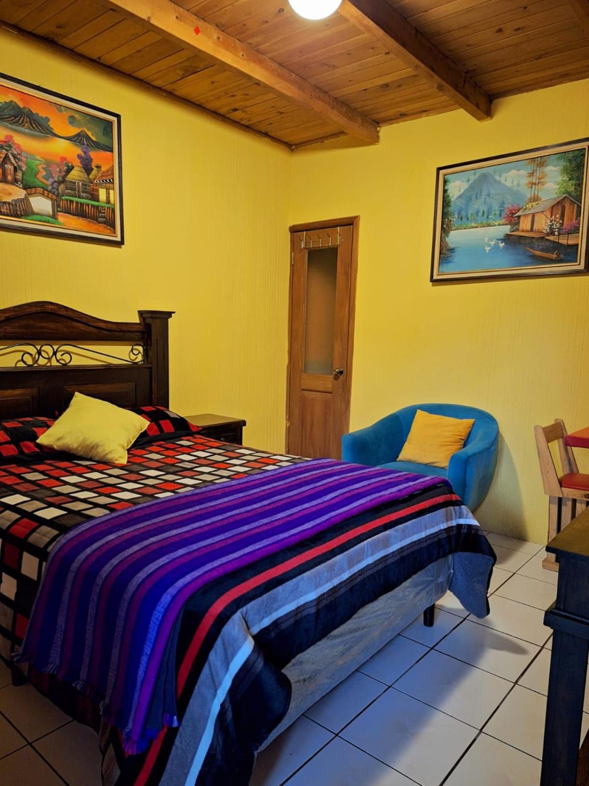Single Room photo 2