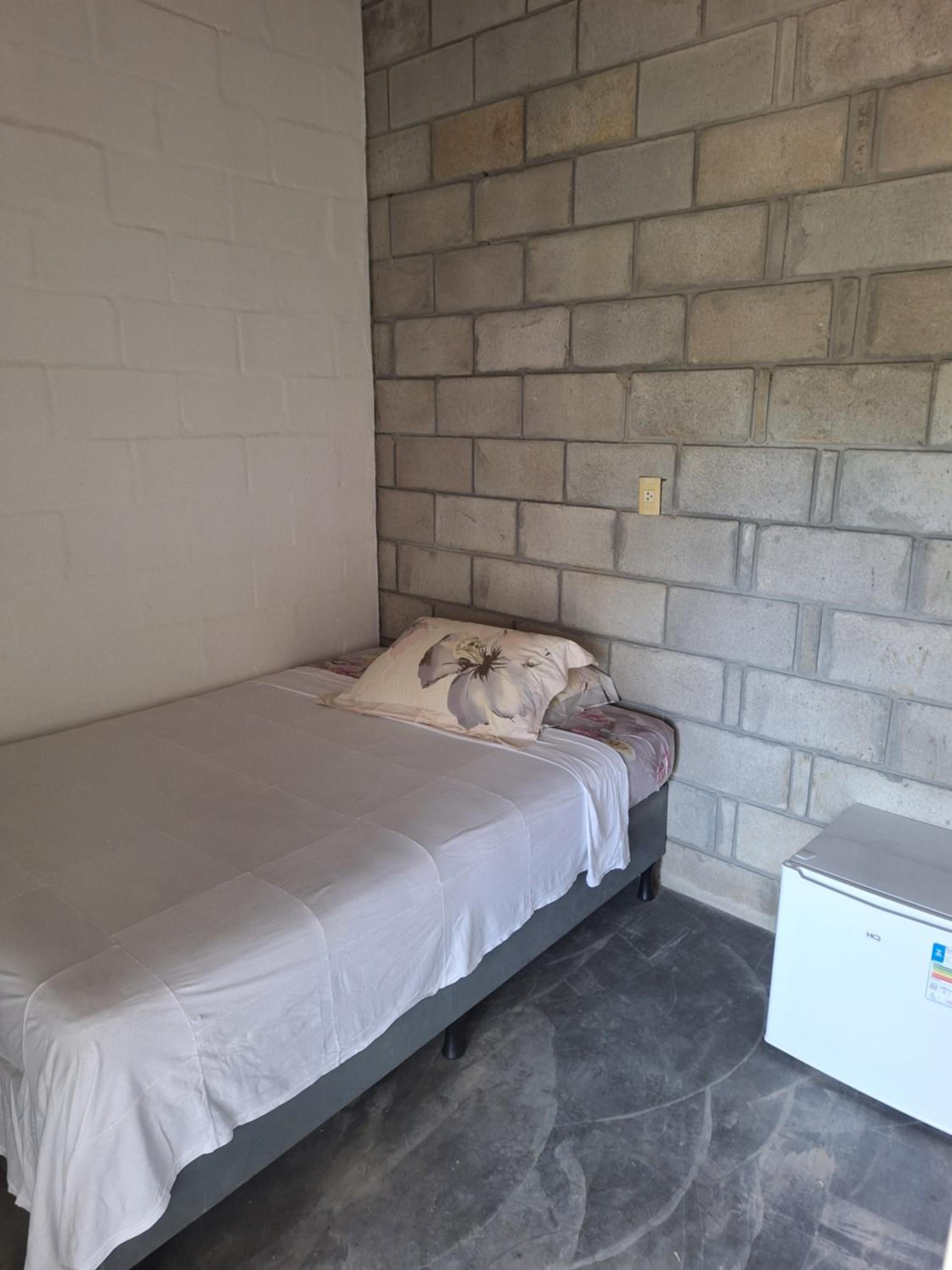 Budget Double Room photo 3