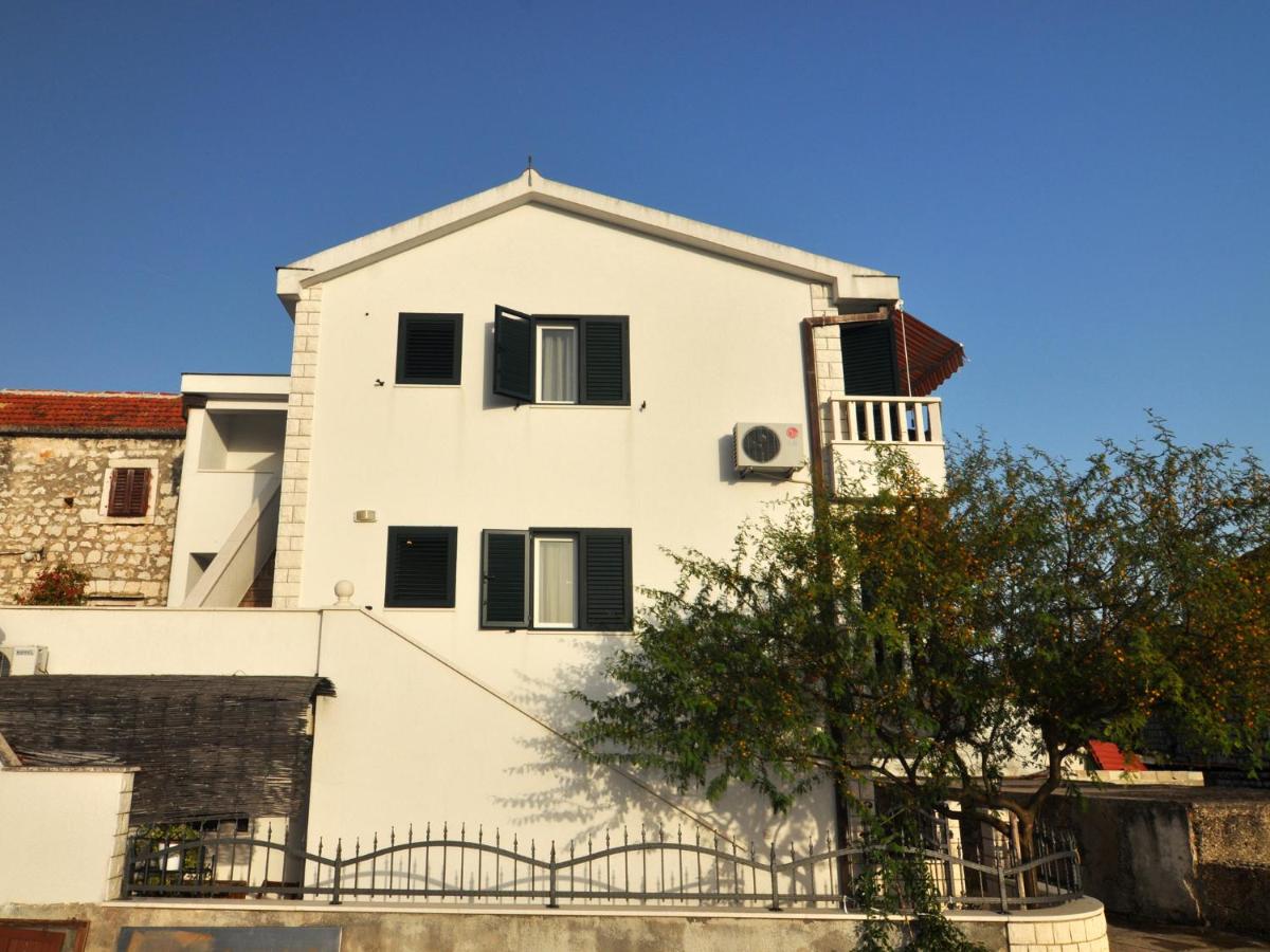 Apartment with Sea View photo 3