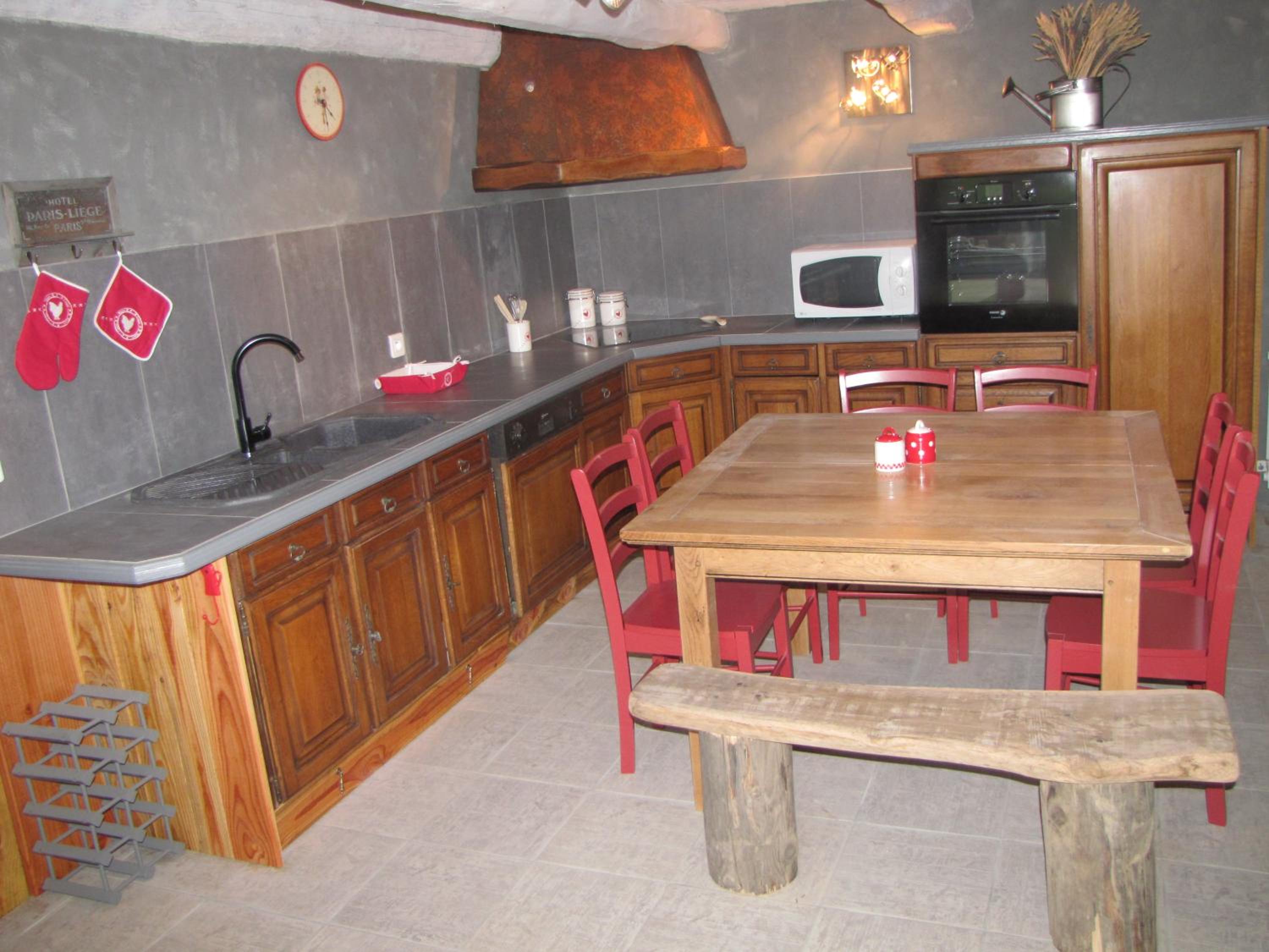 Holiday Home - Photo 3