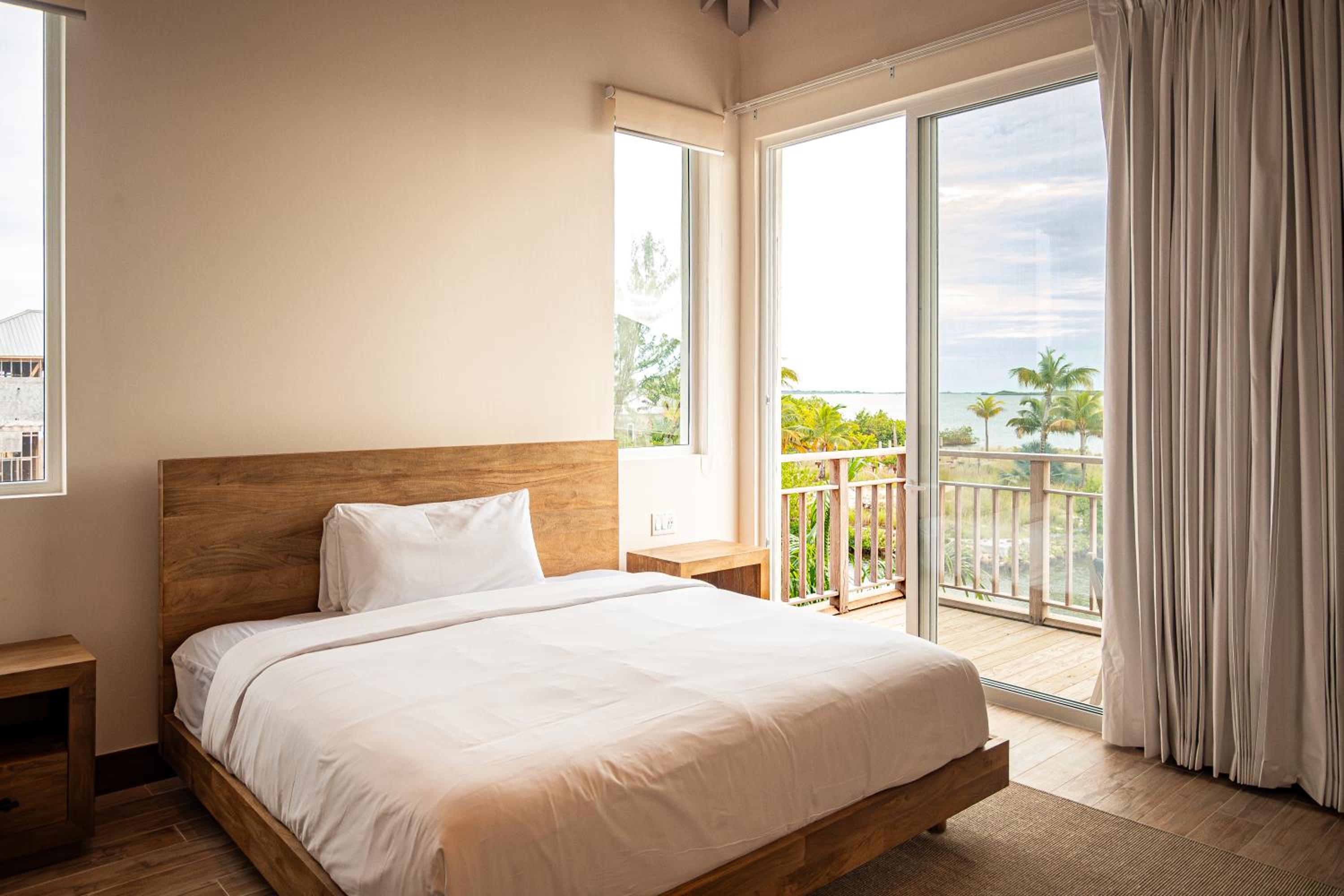 Three-Bedroom Marina Villa photo 1