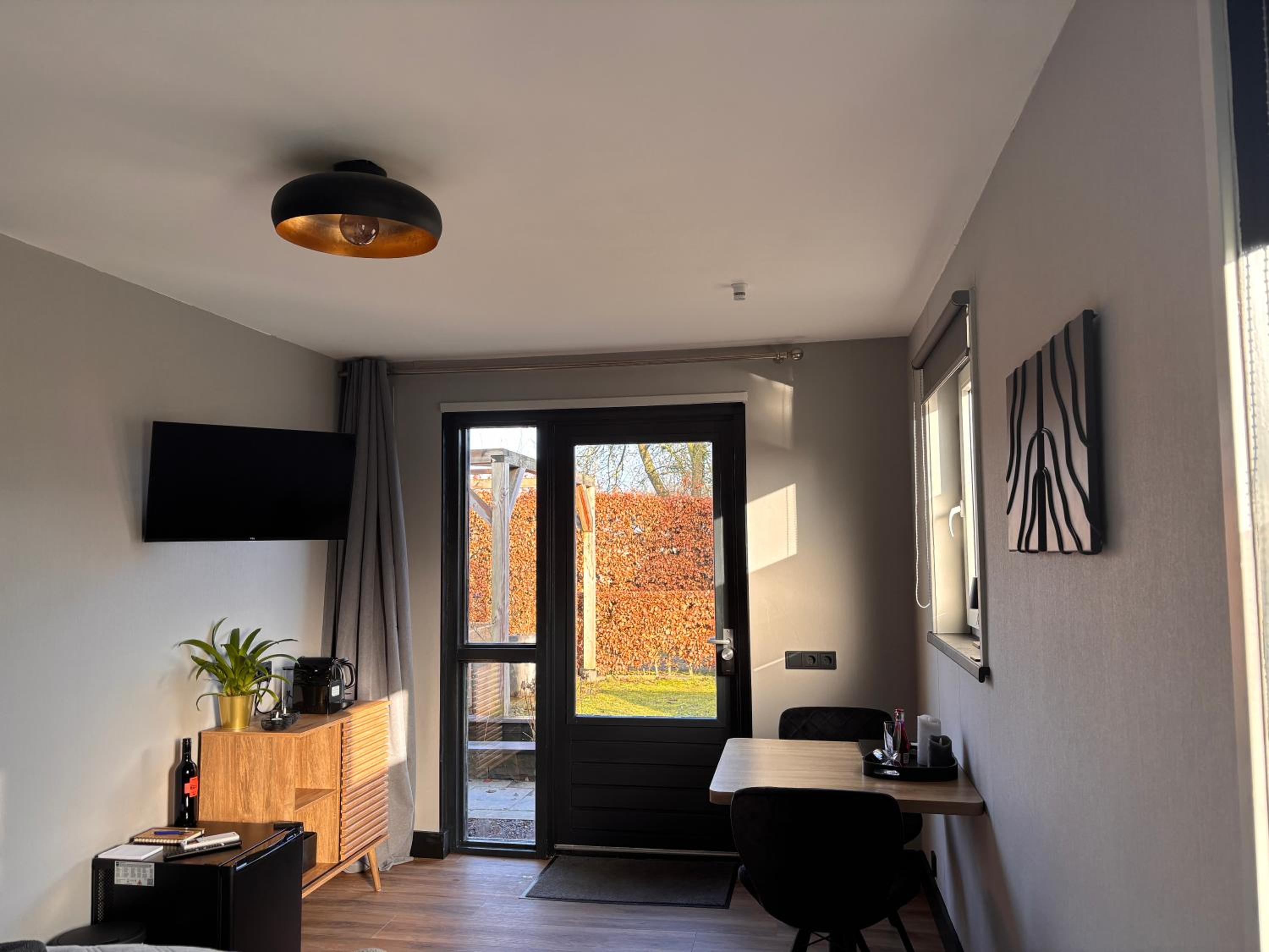 Double Room with Private Bathroom photo 2