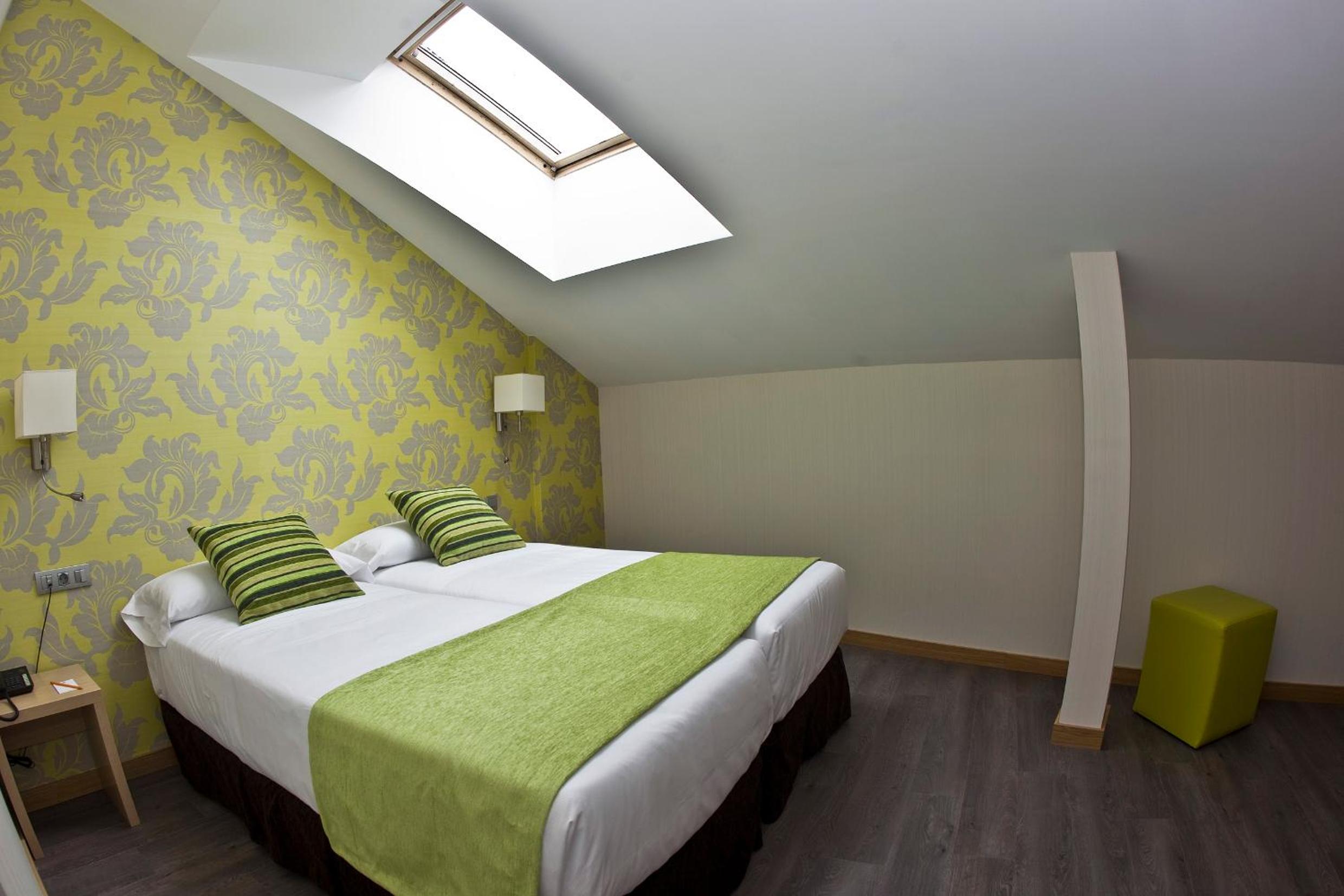 Double or Twin Room photo 2