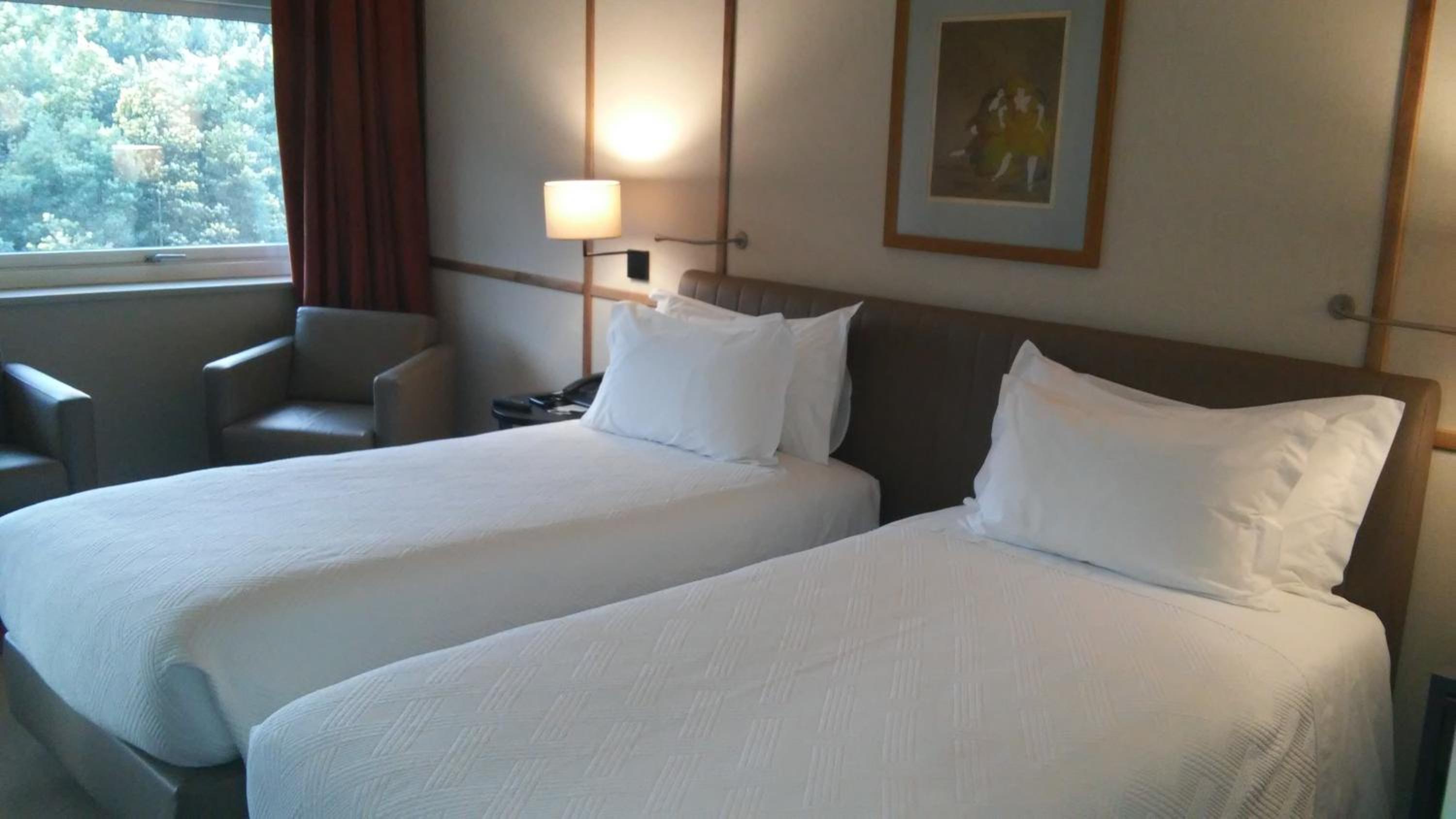 Twin Room - Photo 4