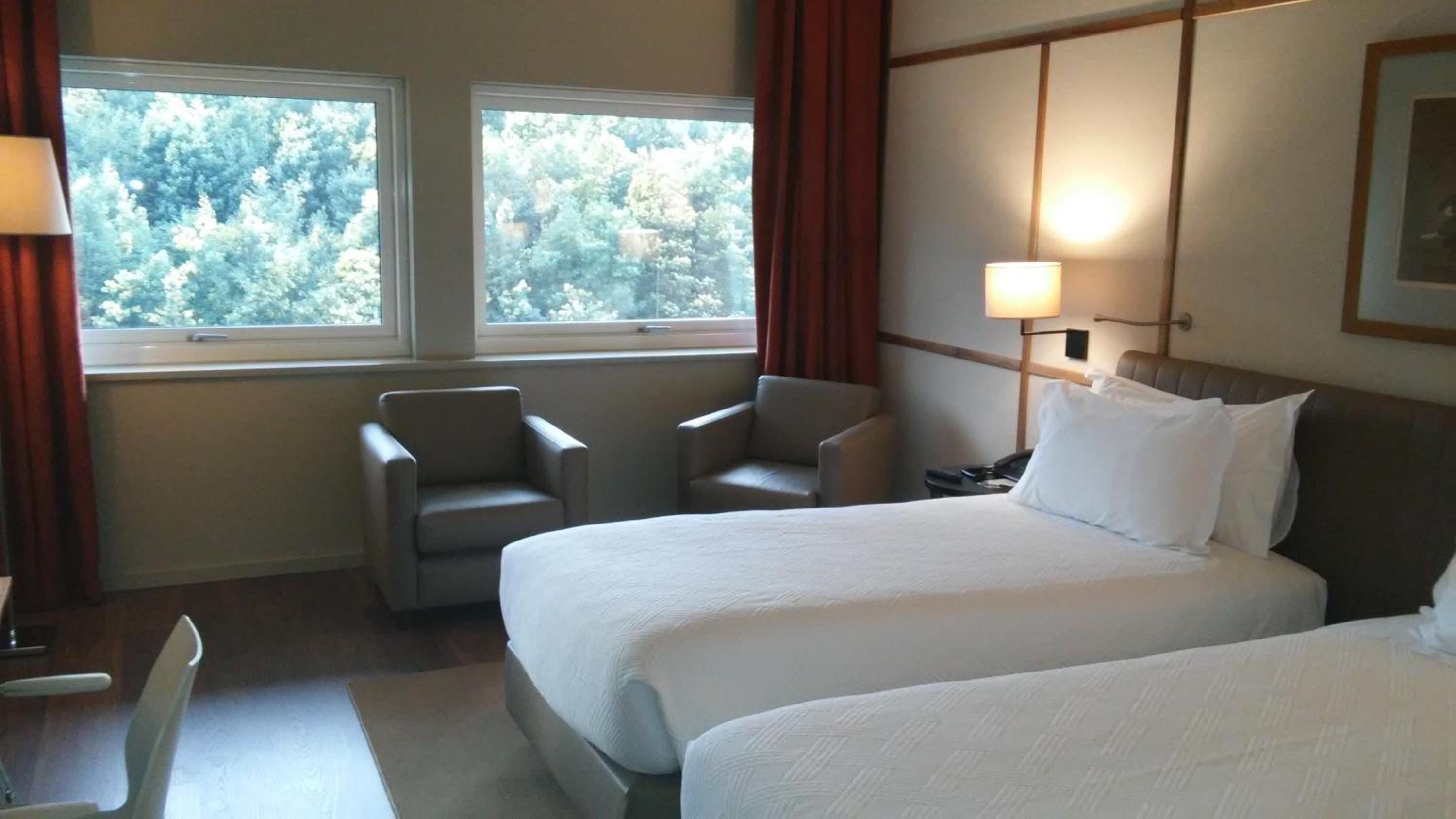 Twin Room - Photo 7