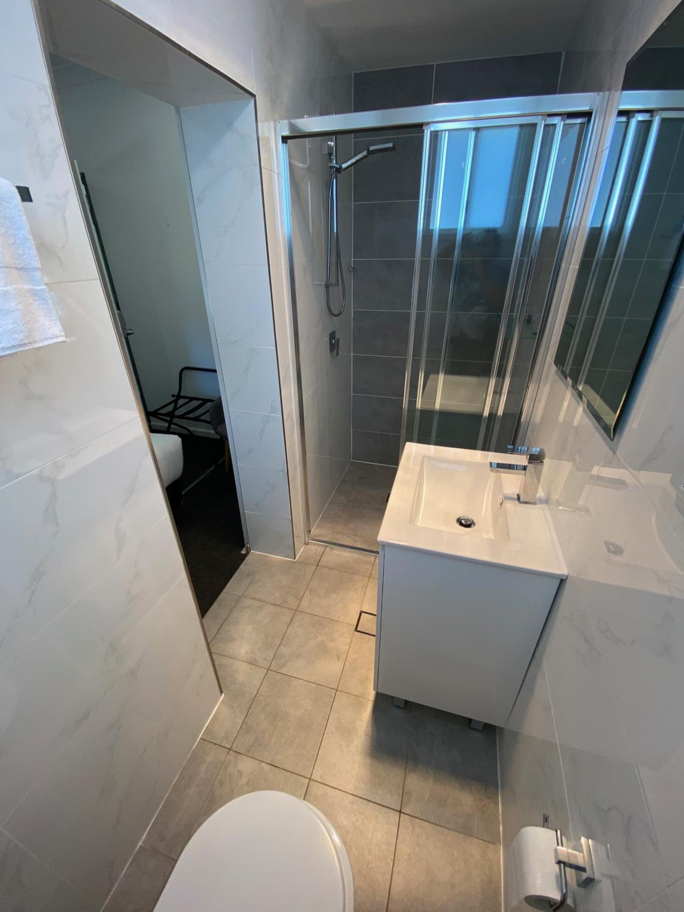 Triple Room - Photo 5