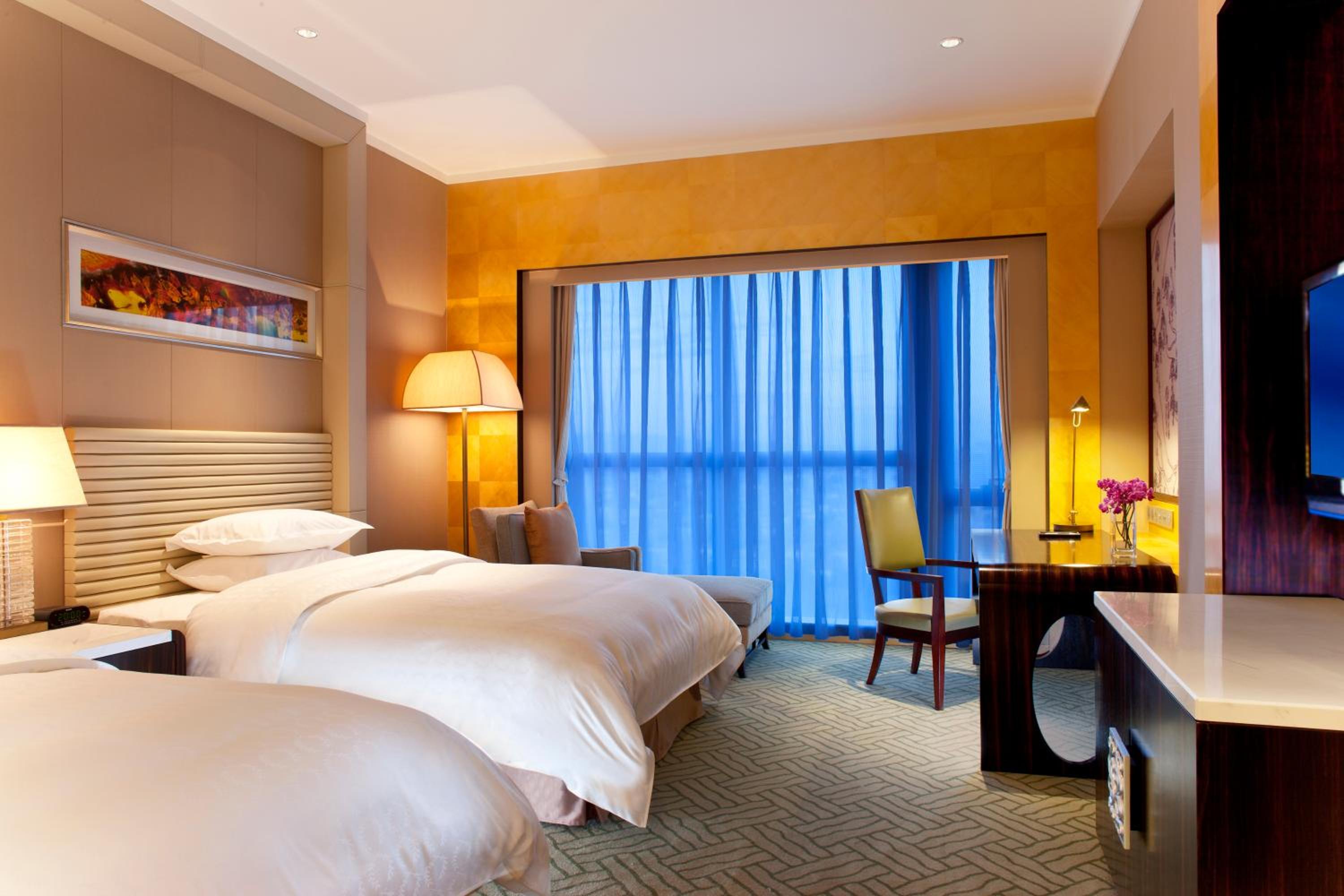 Premier Twin Room, Guest room, 2 Twin/Single Bed(s) photo 2