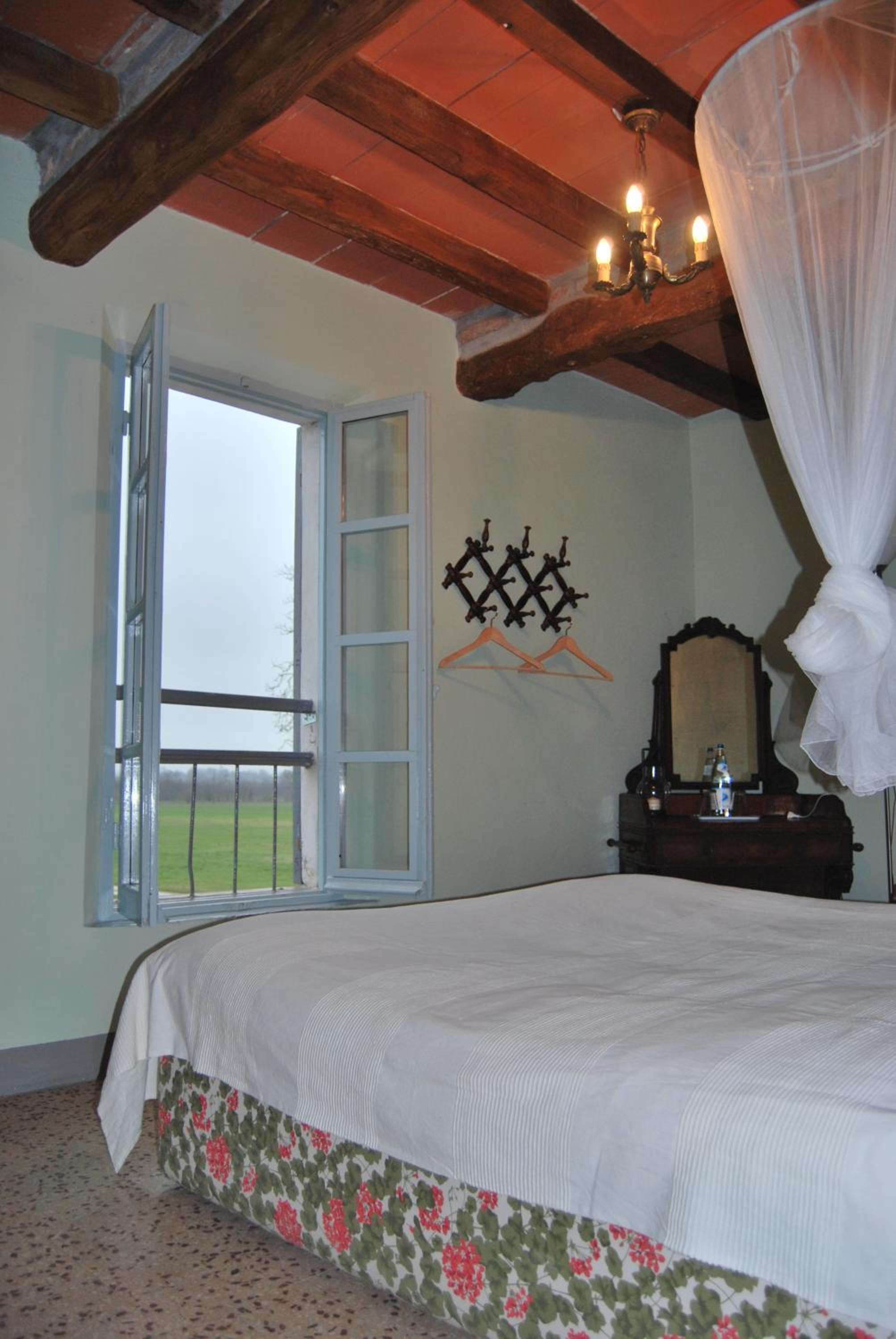 Standard Double or Twin Room photo 3