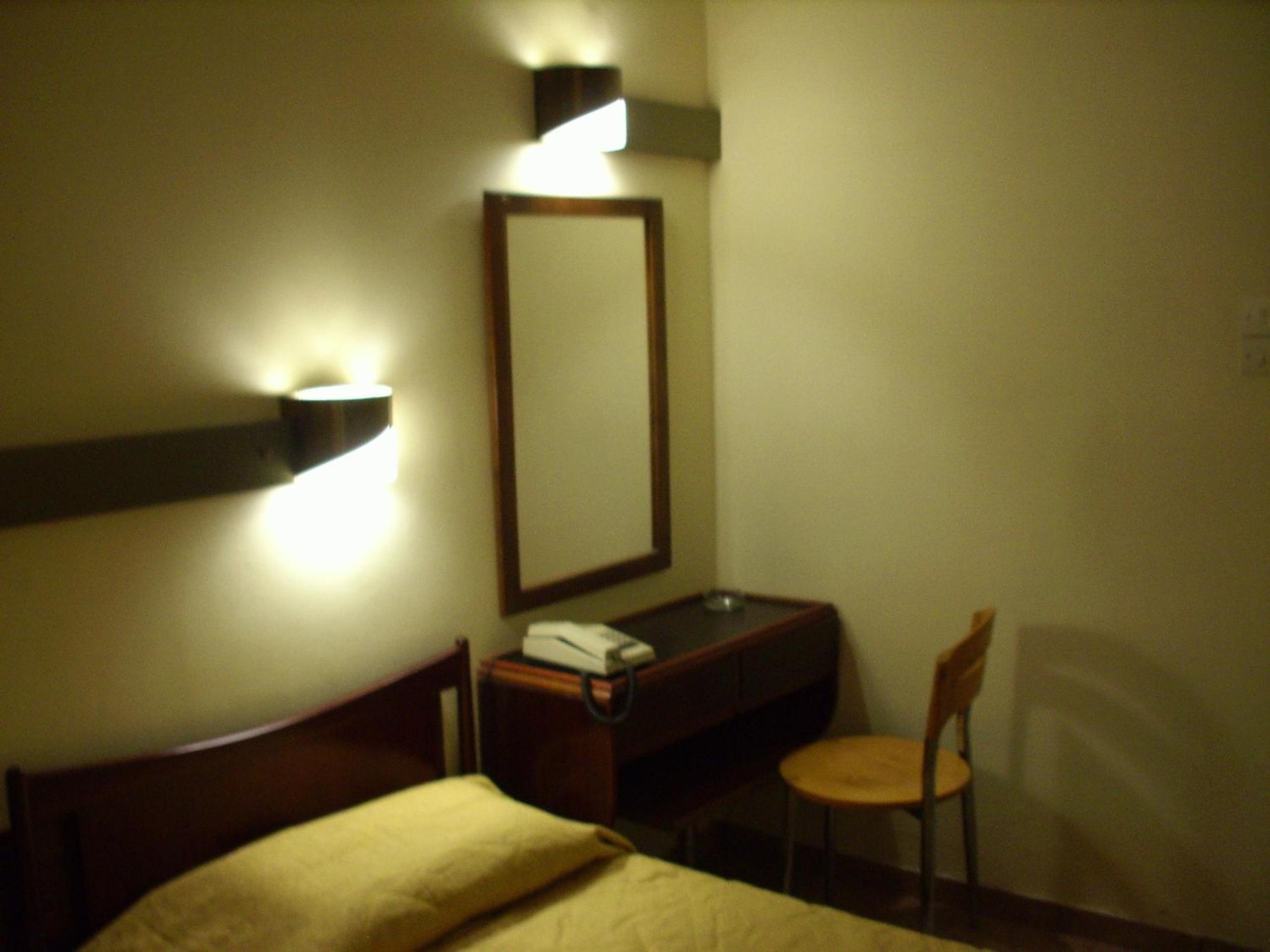 Double or Twin Room photo 3