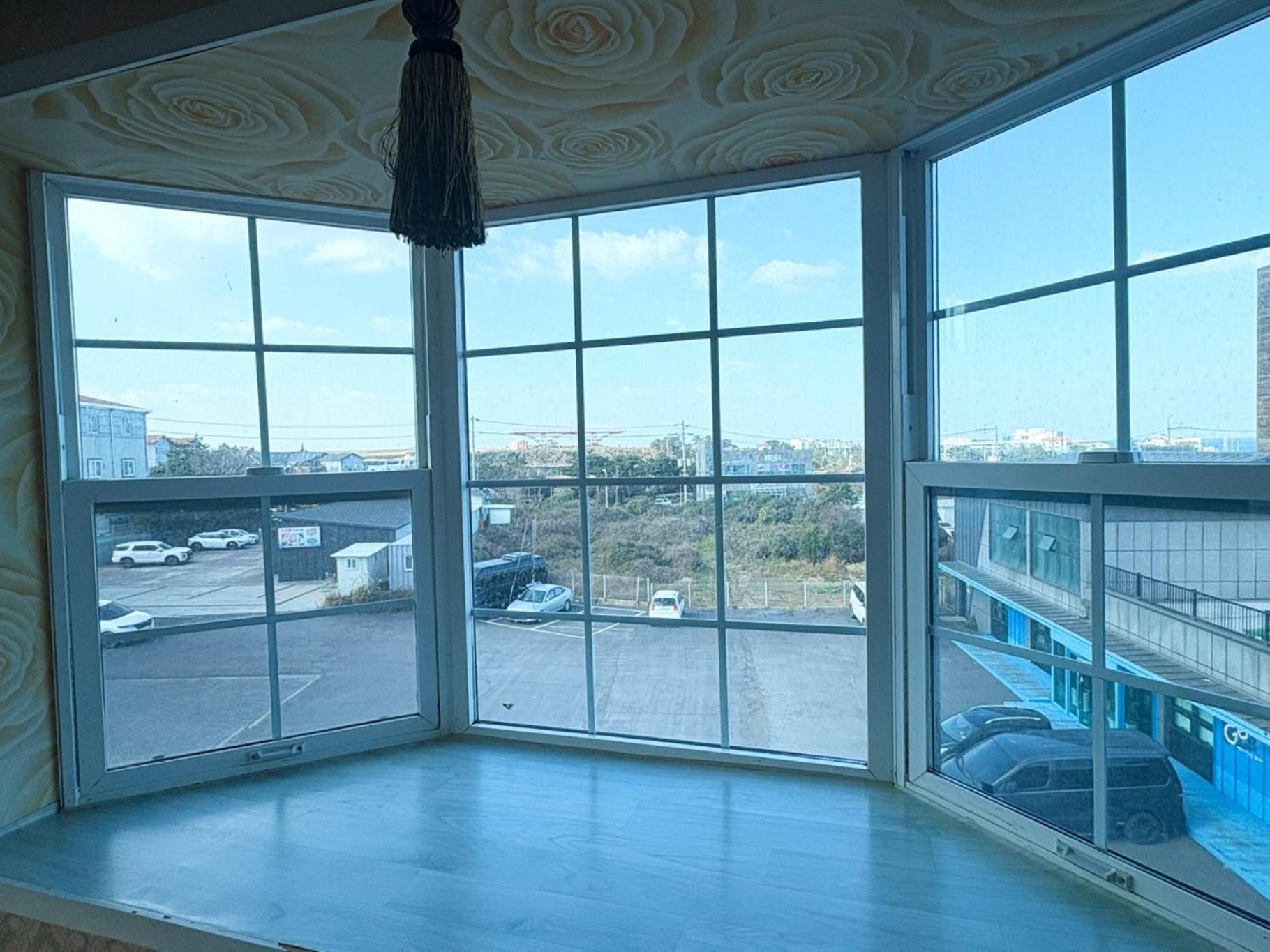 Deluxe Double Room with Sea View photo 3
