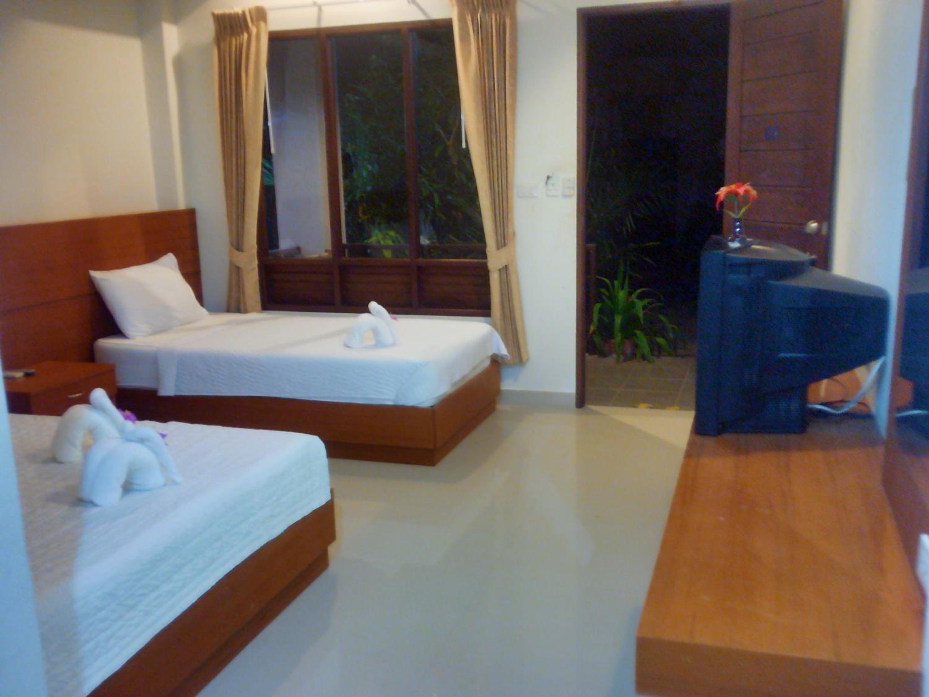 Standard Triple Room photo 3