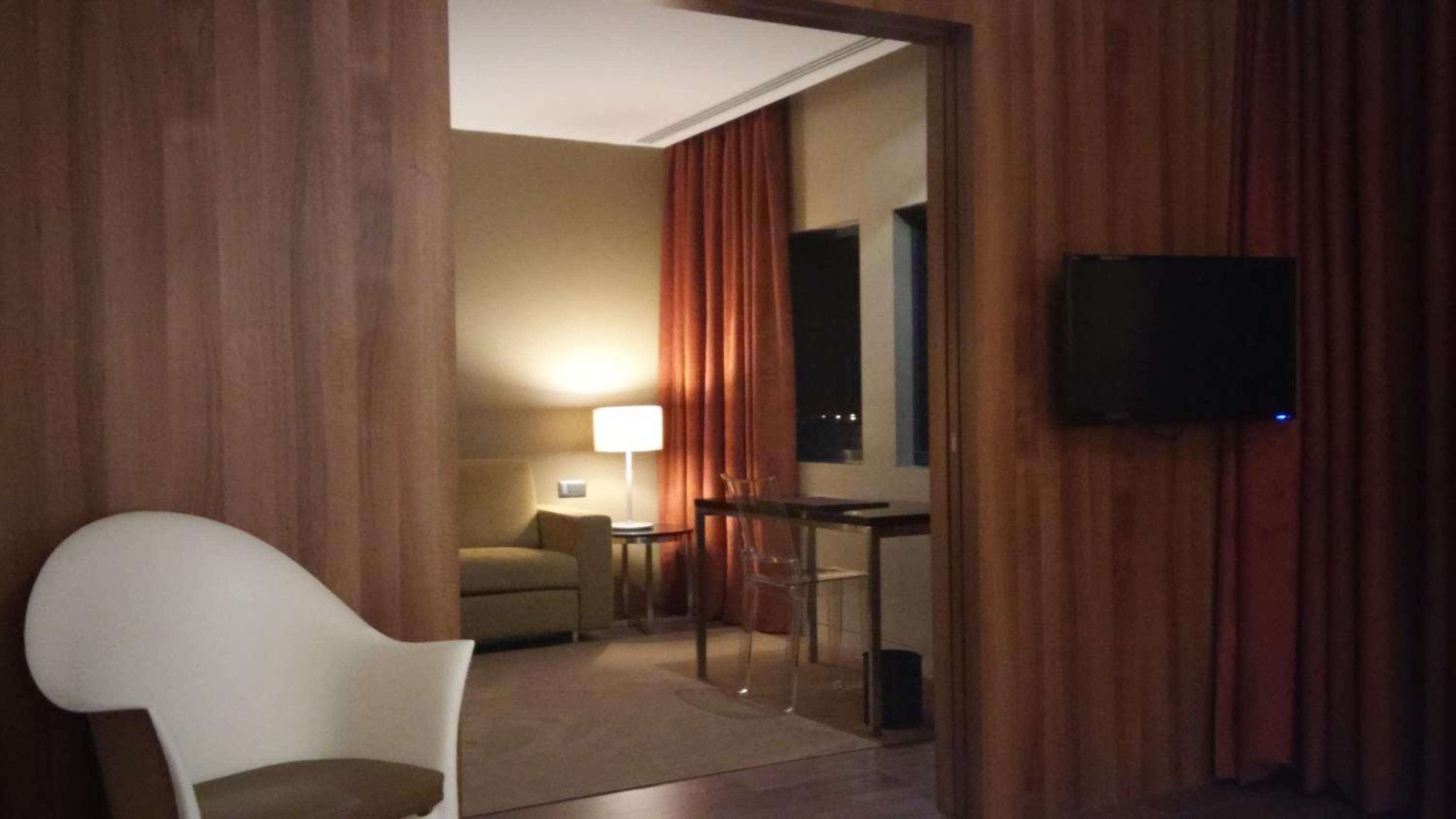 Family Junior Suite (2 Adults + 2 Children) - Photo 6